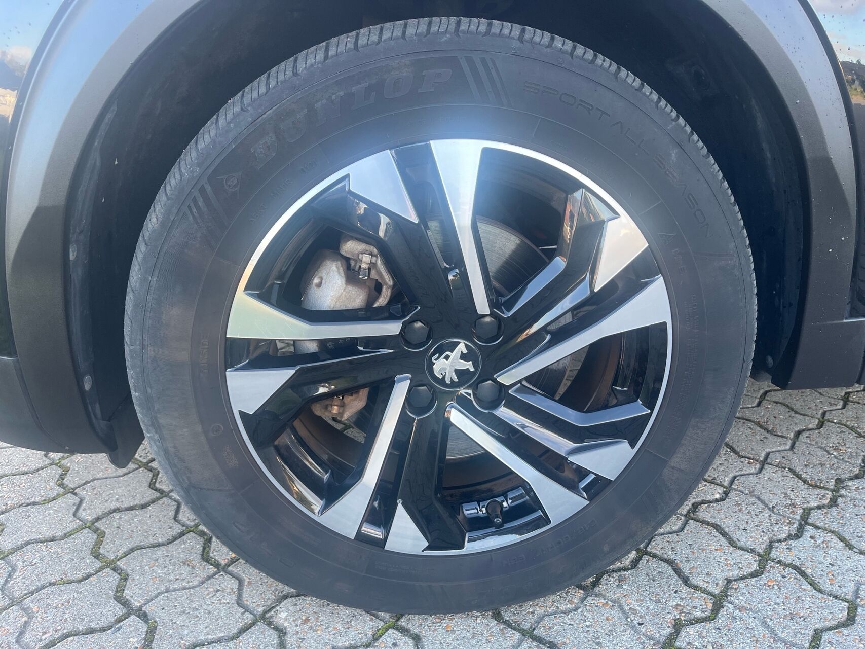 Billede af Peugeot e-2008 EL GT 136HK 5d Aut.