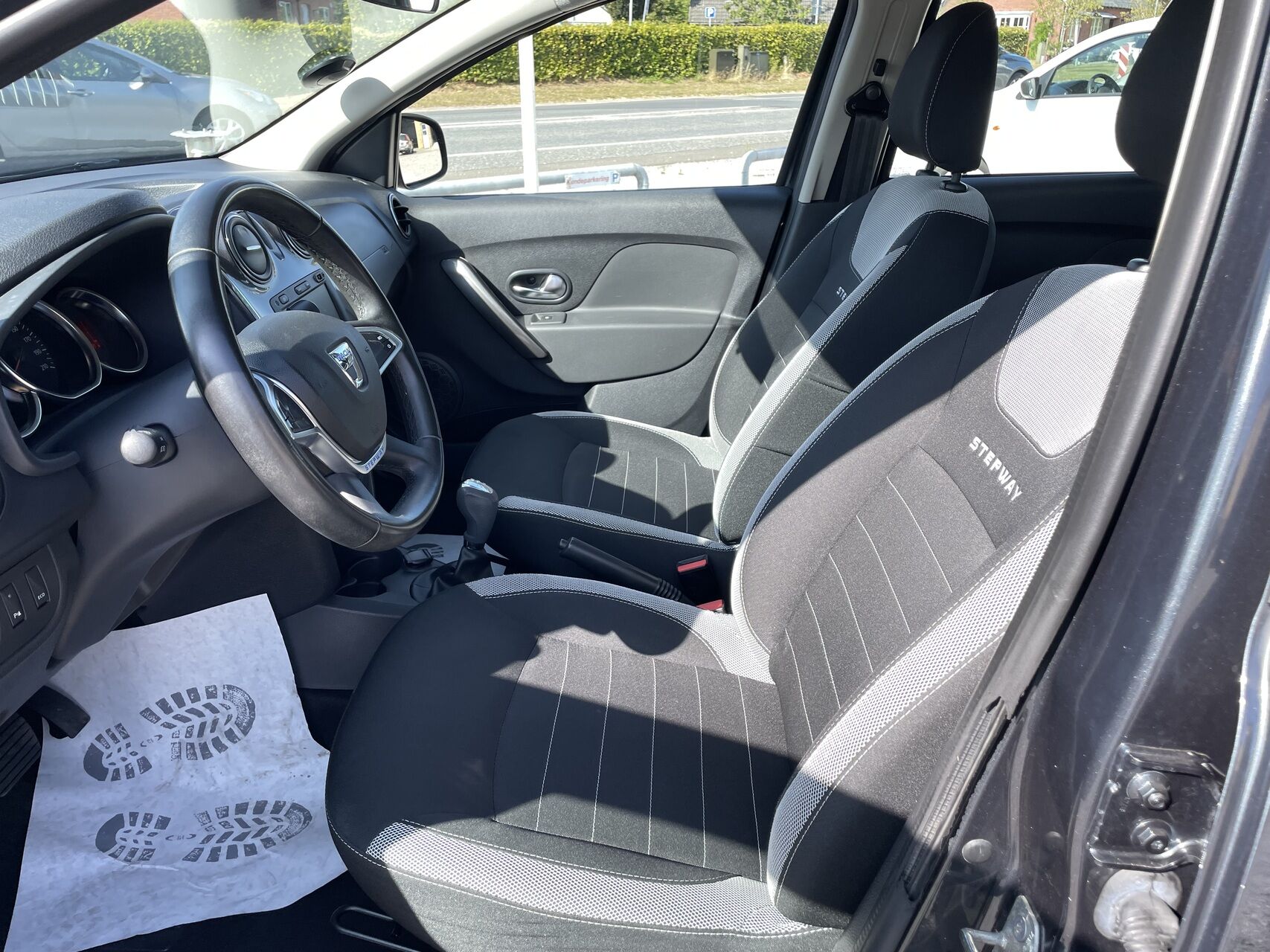 Billede af Dacia Logan 0,9 Tce Stepway Start/Stop Easy-R 90HK Aut.