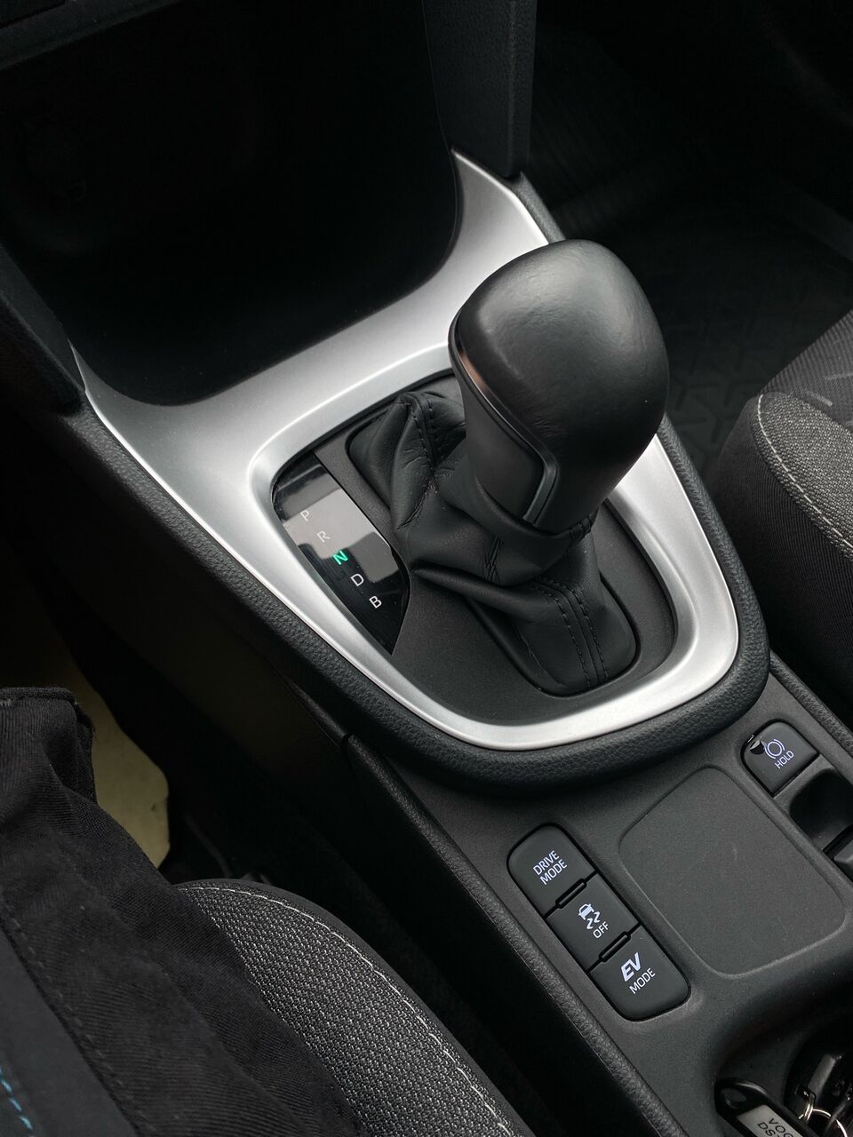 Billede af Toyota Yaris 1,5 Hybrid Active Technology & Design 116HK 5d Trinl. Gear
