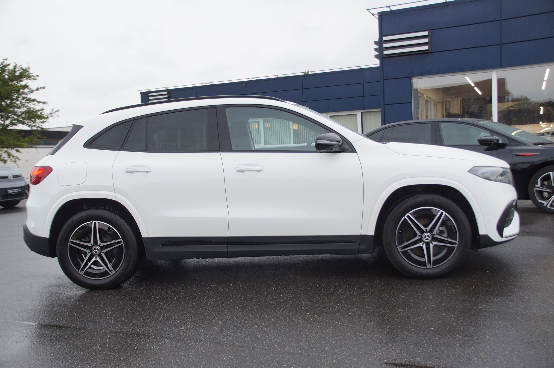 Billede af Mercedes-Benz EQA 350 EL 4Matic 292HK 5d Aut.