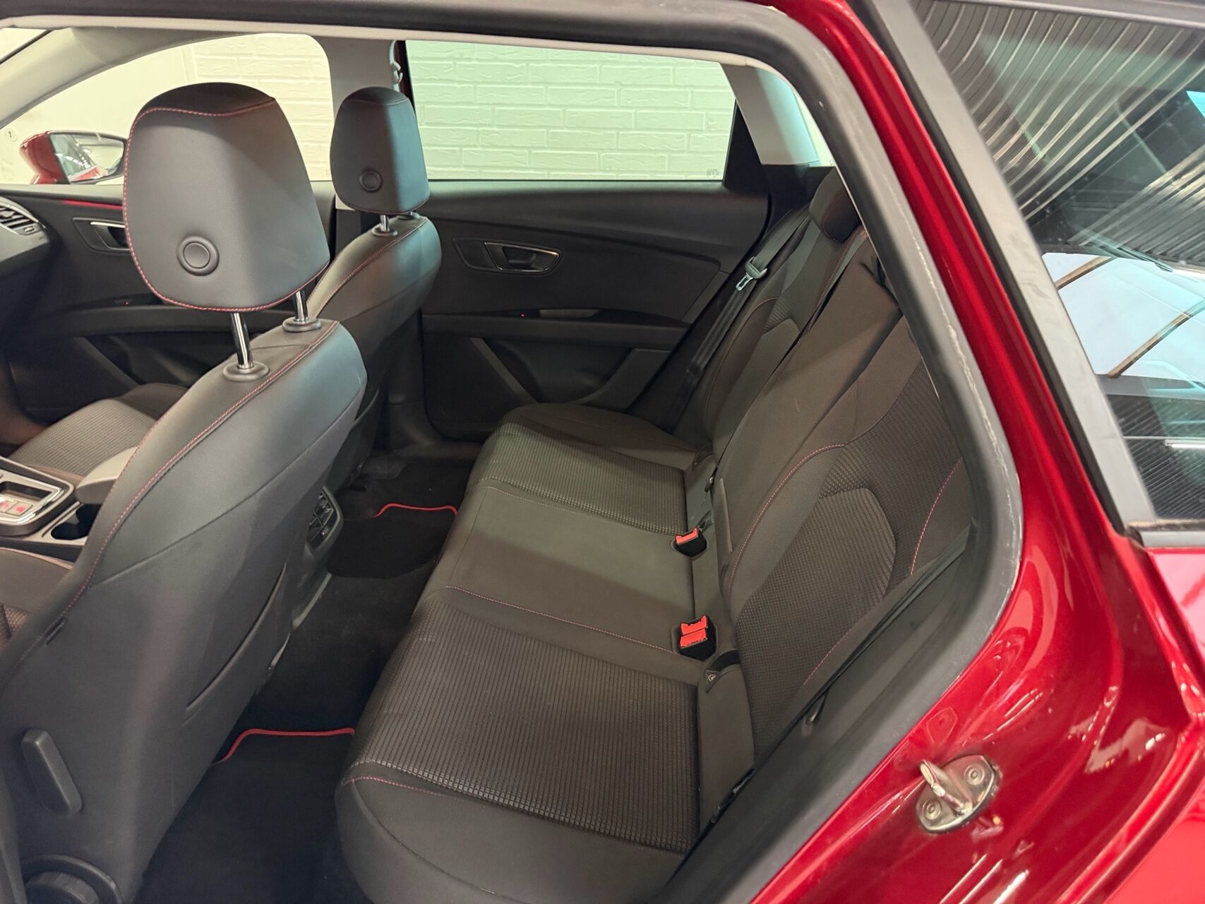 Billede af Seat Leon Sportstourer 1,5 TSI FR DSG 150HK Stc 7g Aut.