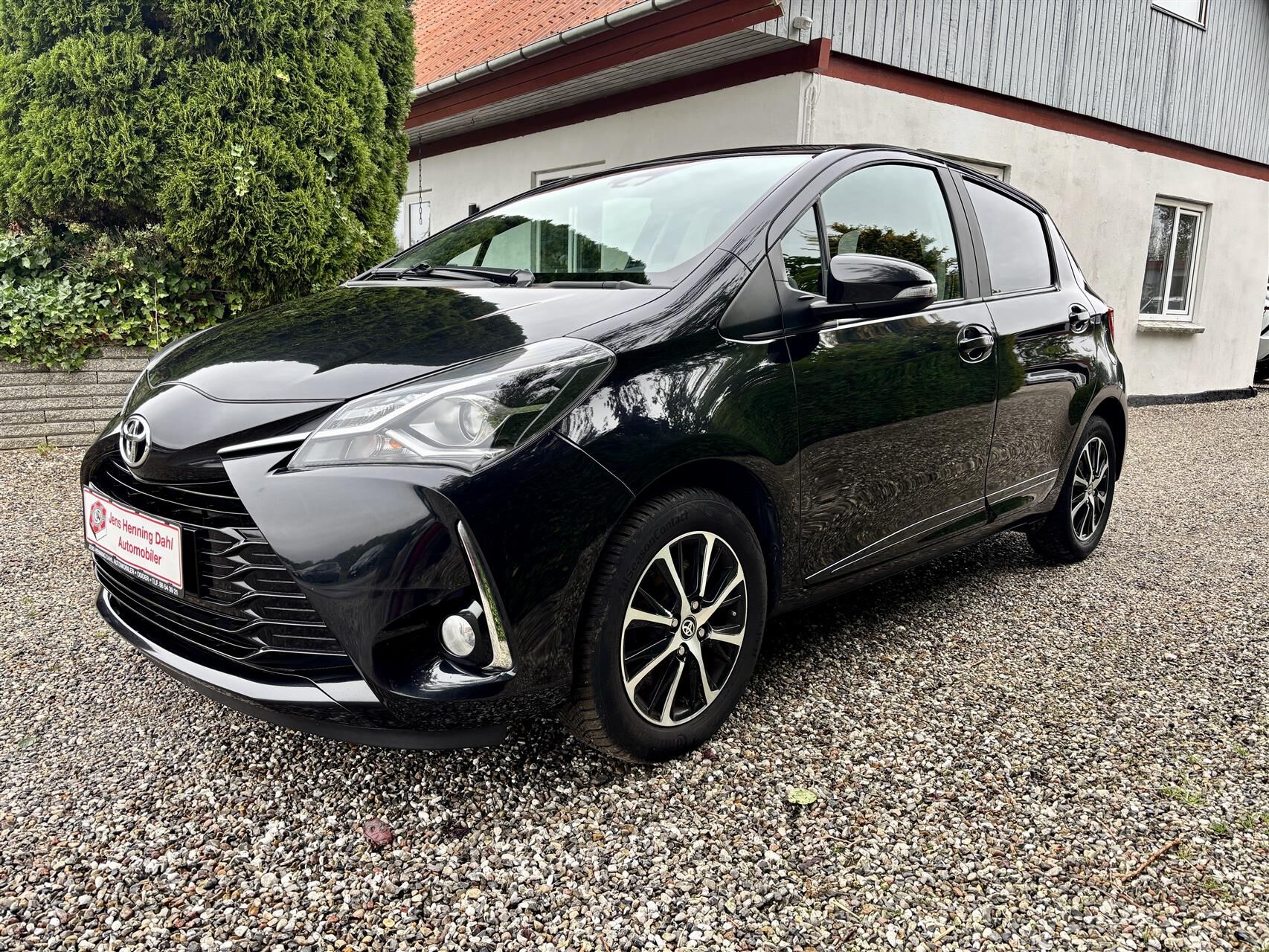 Billede af Toyota Yaris 1,5 VVT-I T2 Premium 111HK 5d 6g