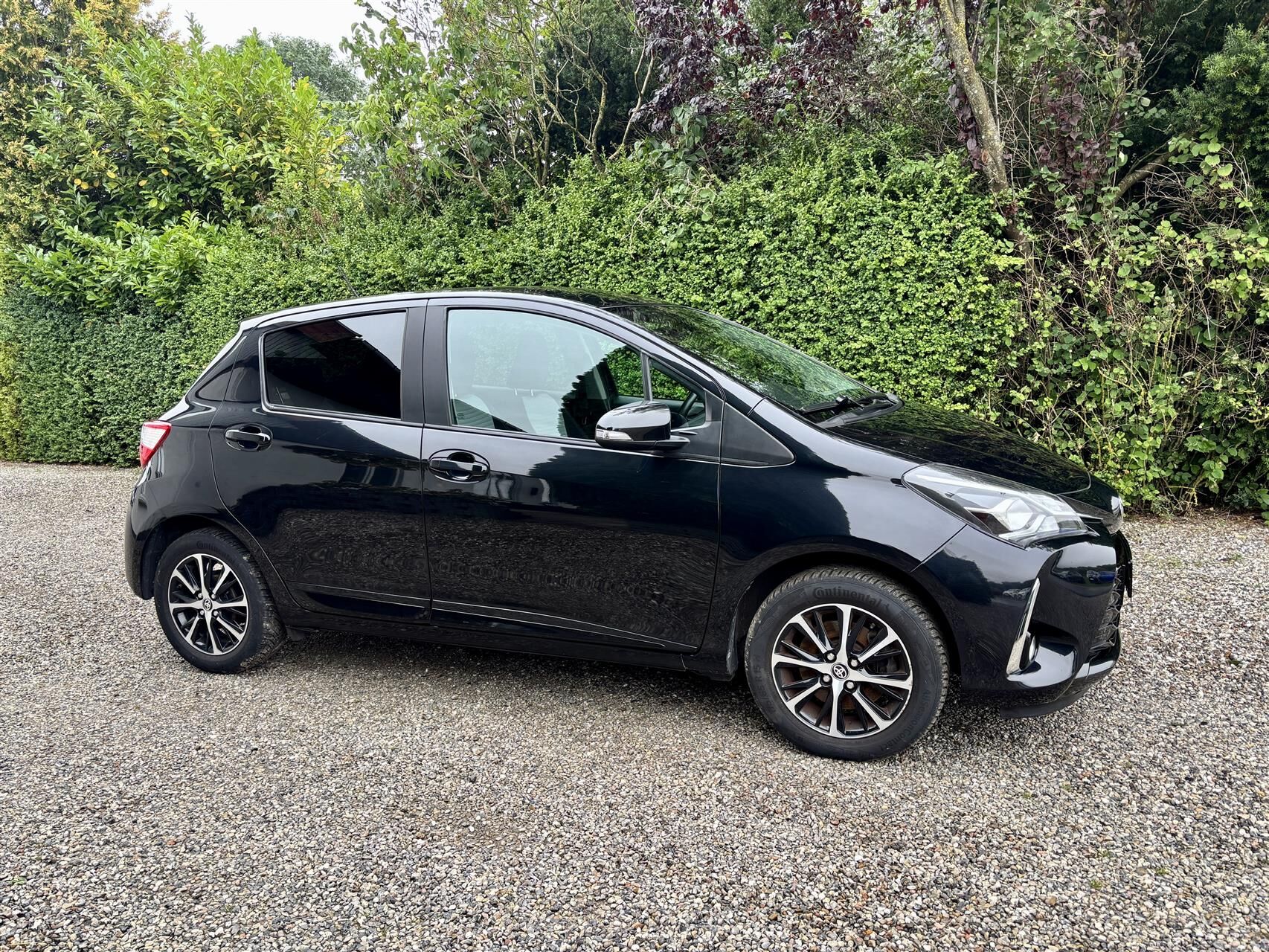 Billede af Toyota Yaris 1,5 VVT-I T2 Premium 111HK 5d 6g
