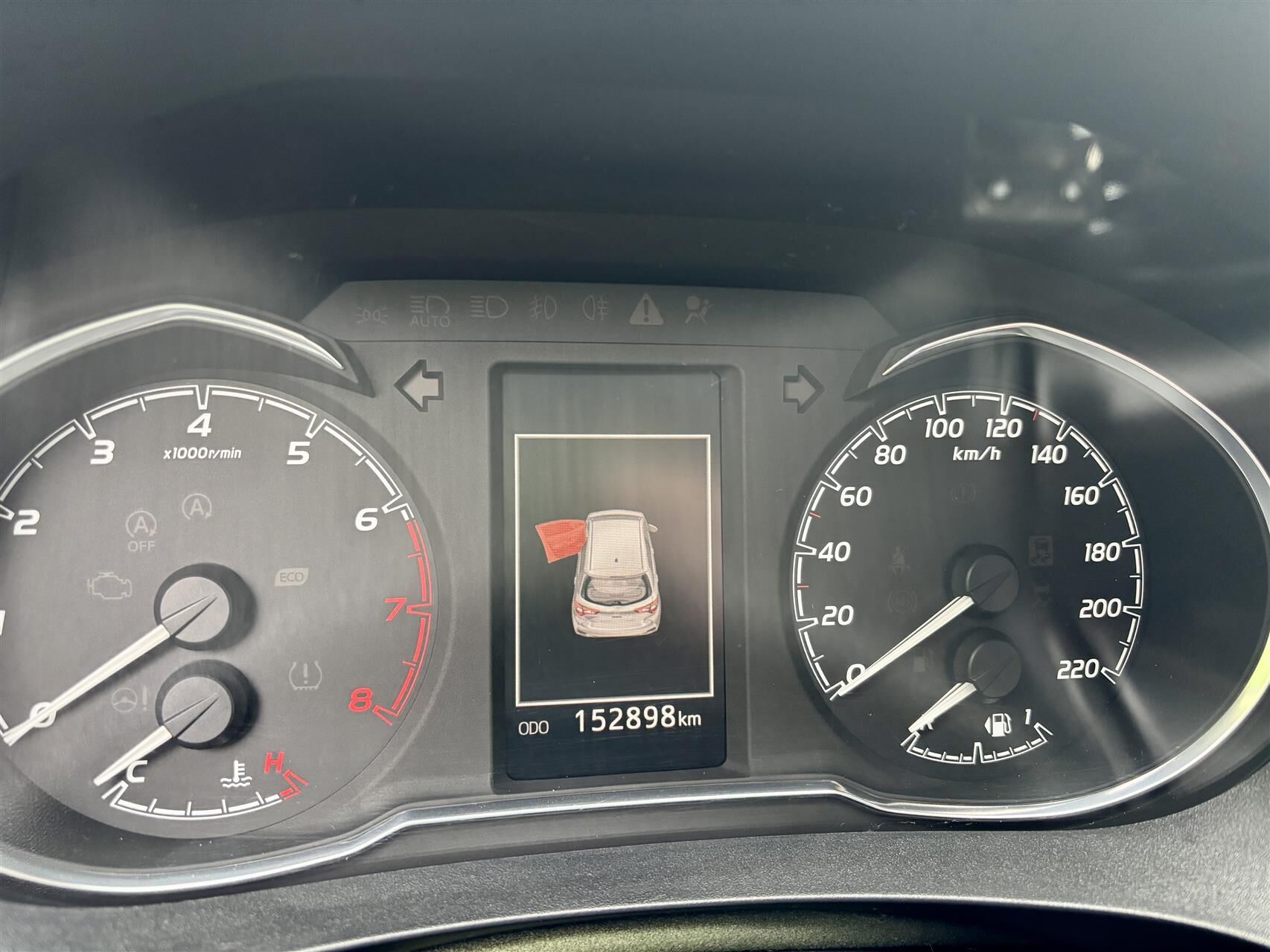 Billede af Toyota Yaris 1,5 VVT-I T2 Premium 111HK 5d 6g