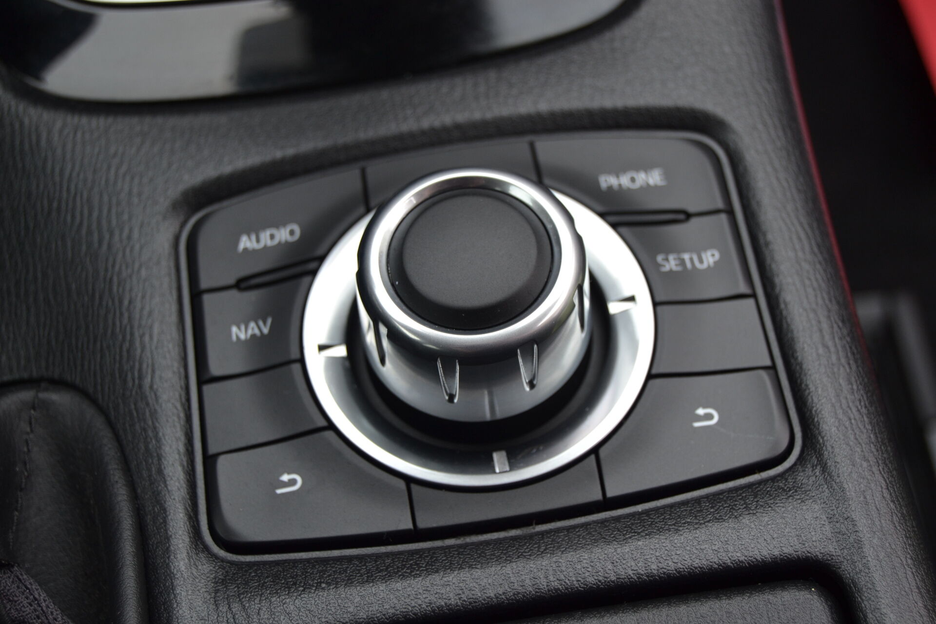 Billede af Mazda 6 2,0 Skyactiv-G Vision 165HK Stc 6g