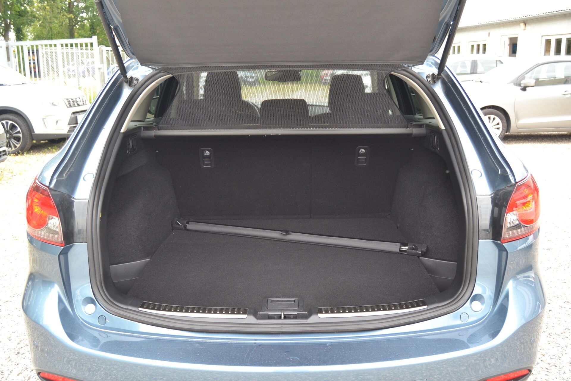 Billede af Mazda 6 2,0 Skyactiv-G Vision 165HK Stc 6g