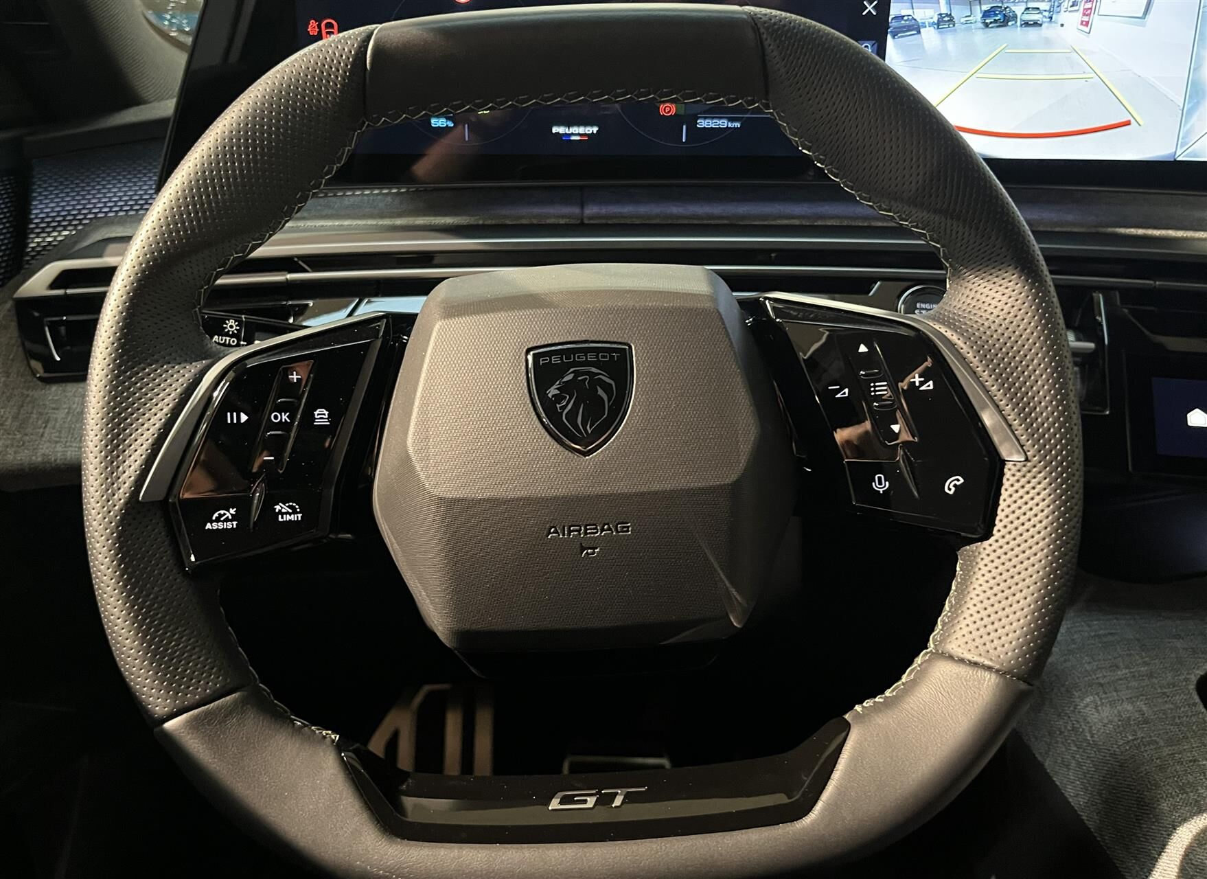 Billede af Peugeot e-3008 EL GT Pack 210HK 5d Aut.