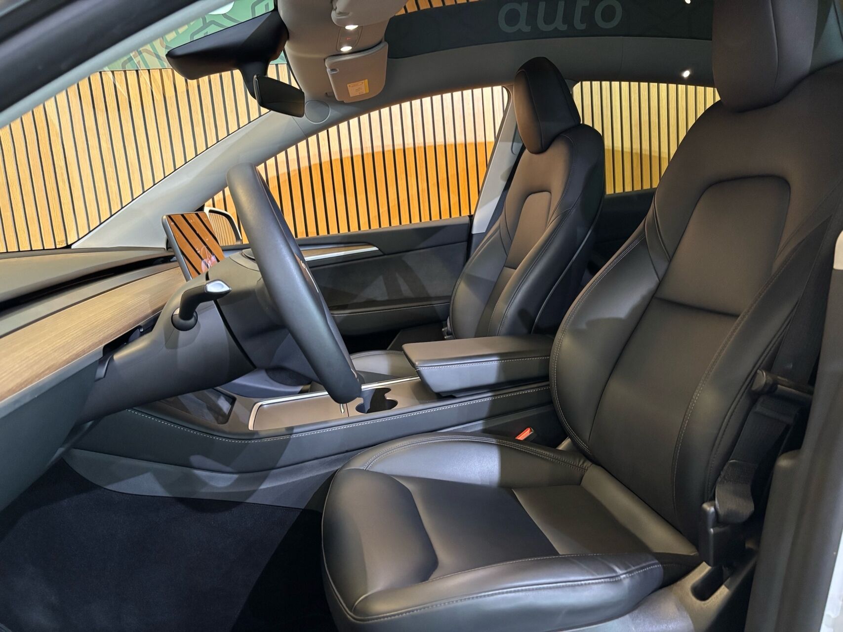 Billede af Tesla Model Y EL RWD 299HK 5d Aut.