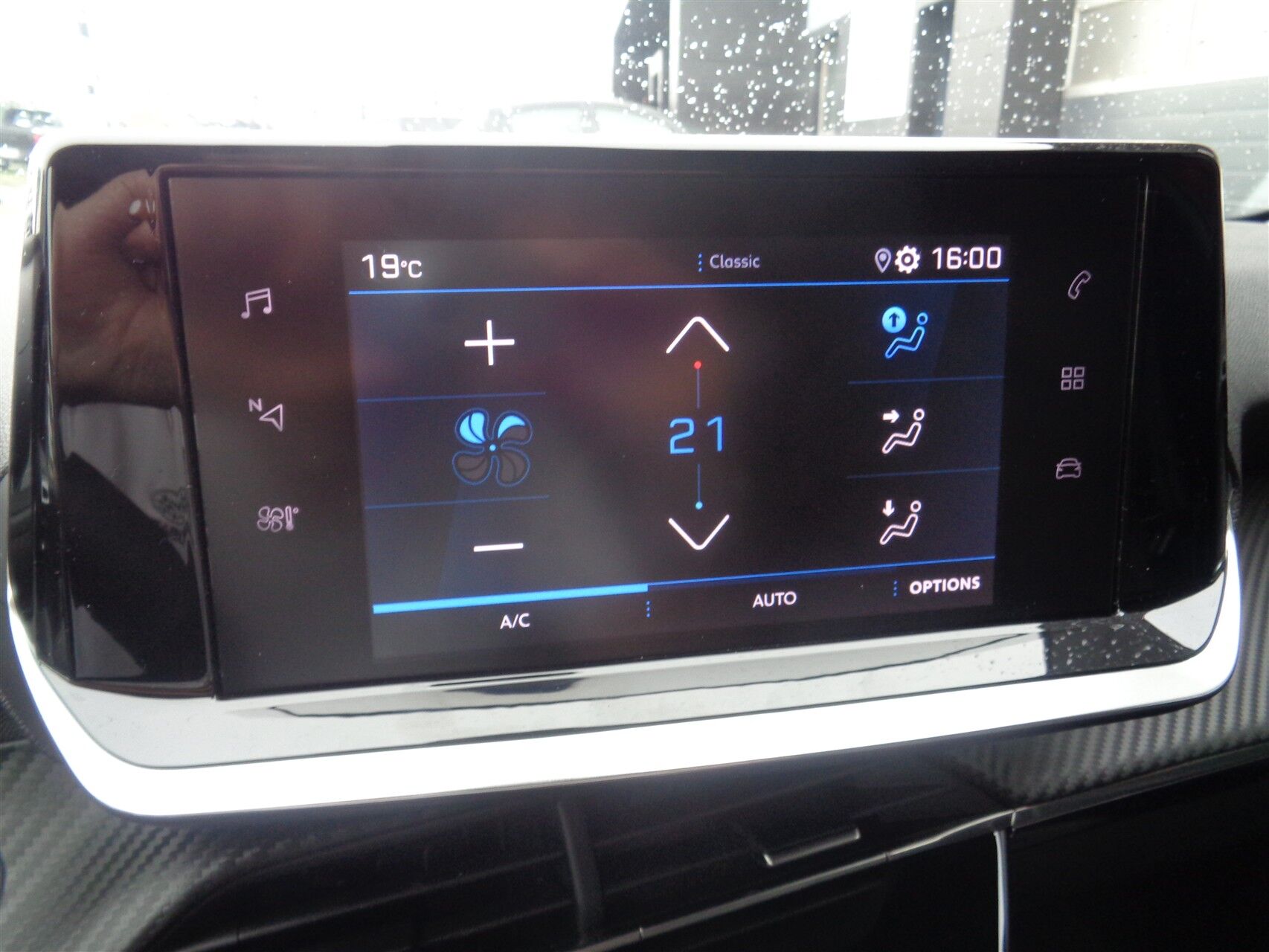 Billede af Peugeot 208 1,2 PureTech Allure Grand 100HK 5d 6g
