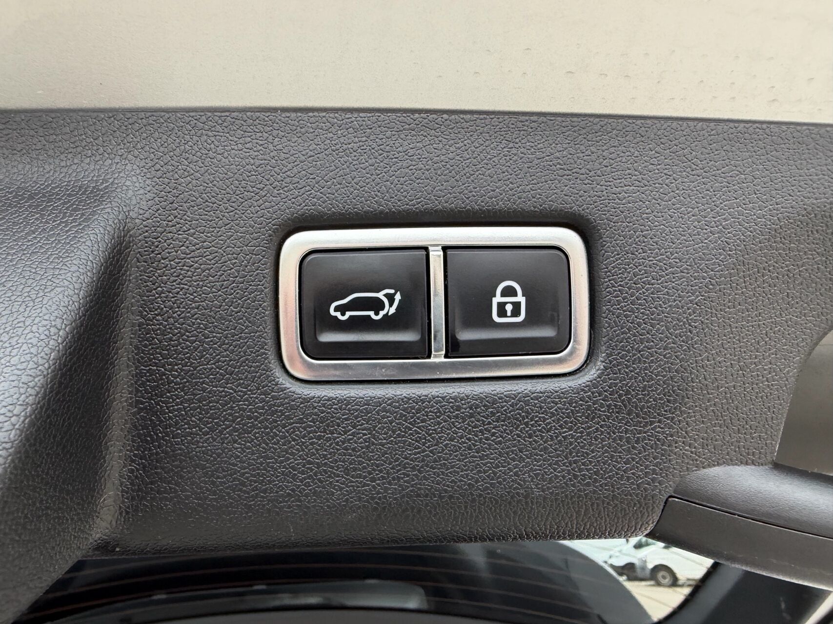 Billede af Kia Sorento 1,6 T-GDI PHEV  Plugin-hybrid Upgrade 4WD 265HK 5d 6g Aut.