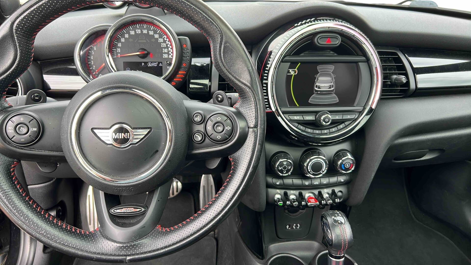Billede af Mini Cooper John Cooper Works 2,0 Steptronic 231HK 3d 6g Aut.