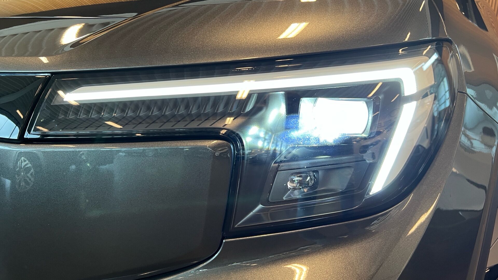 Billede af Ford Explorer EL UR Premium AWD 340HK 5d Aut.