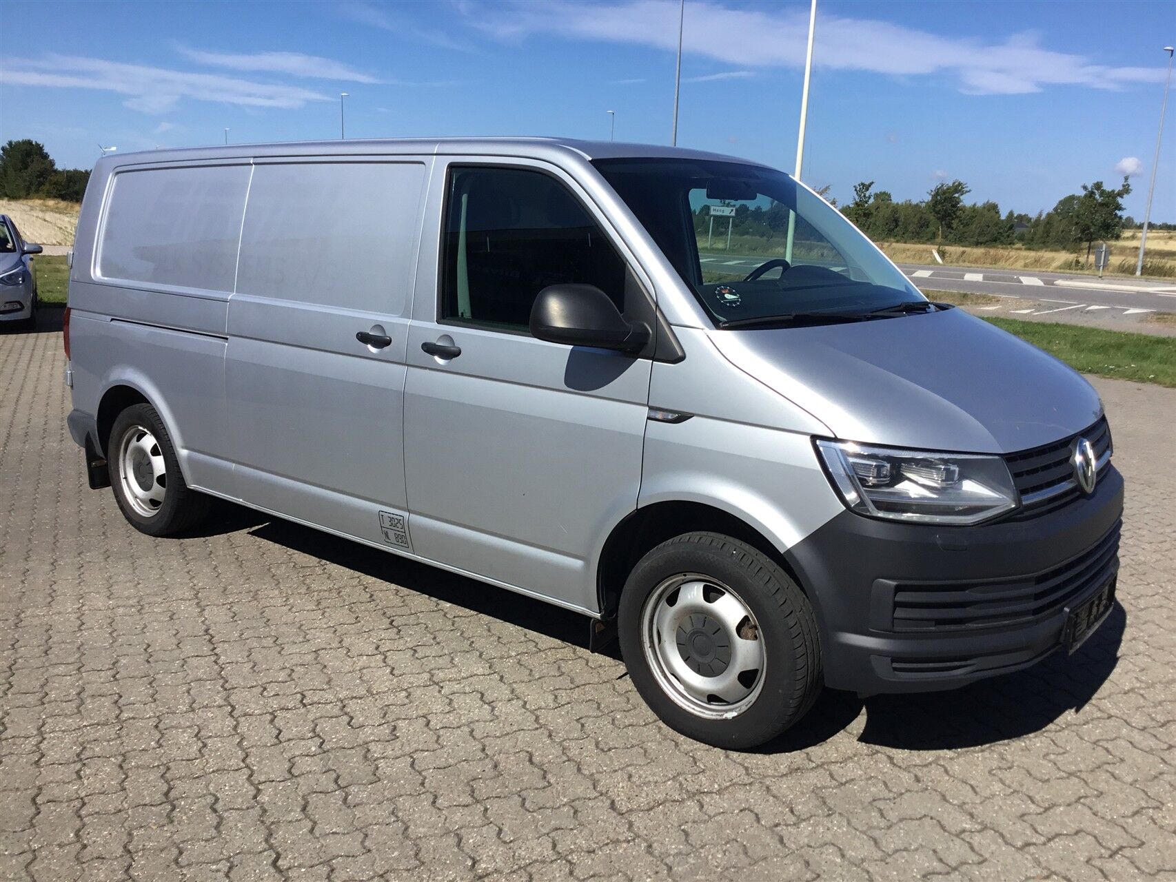 Billede af VW Transporter Lang 2,0 TDI DSG 180HK Van 7g Aut.