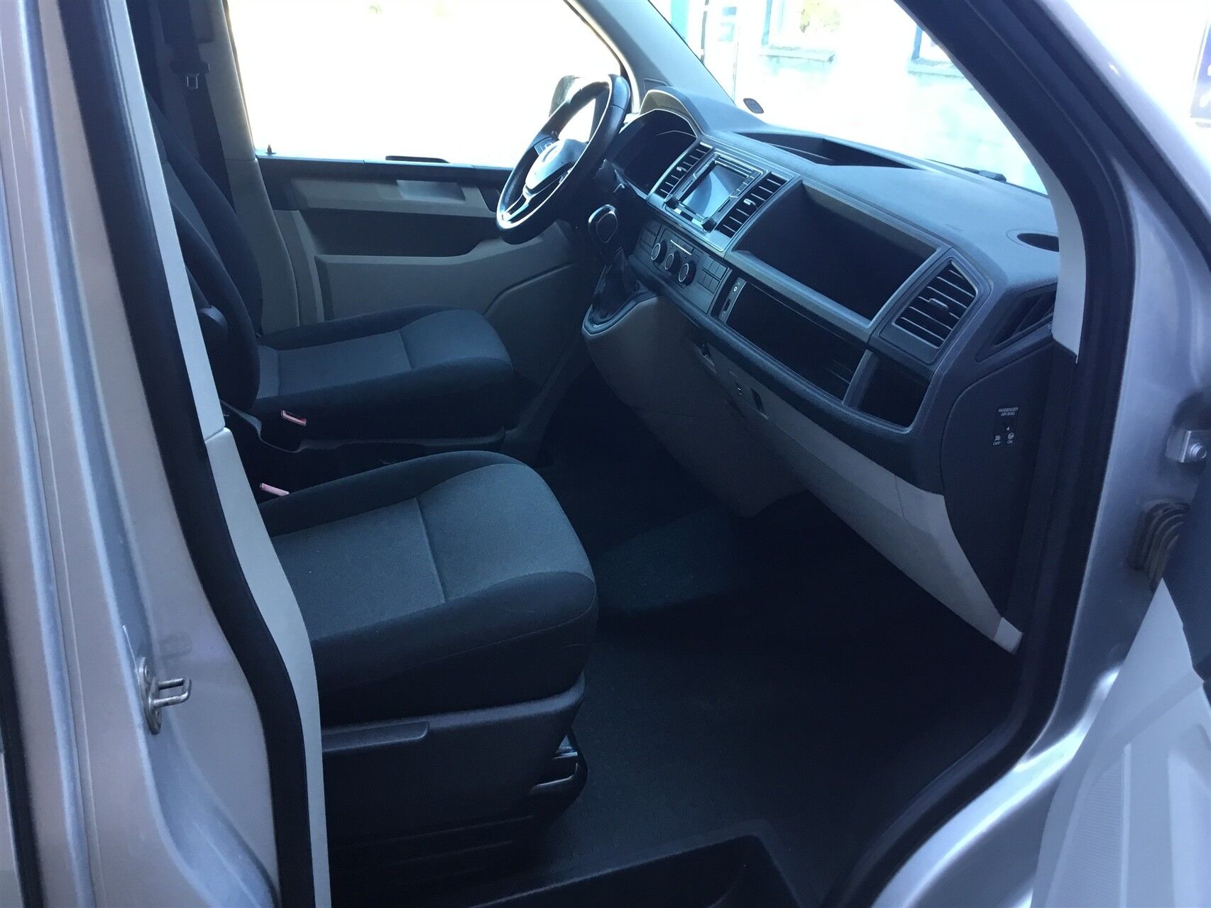 Billede af VW Transporter Lang 2,0 TDI DSG 180HK Van 7g Aut.