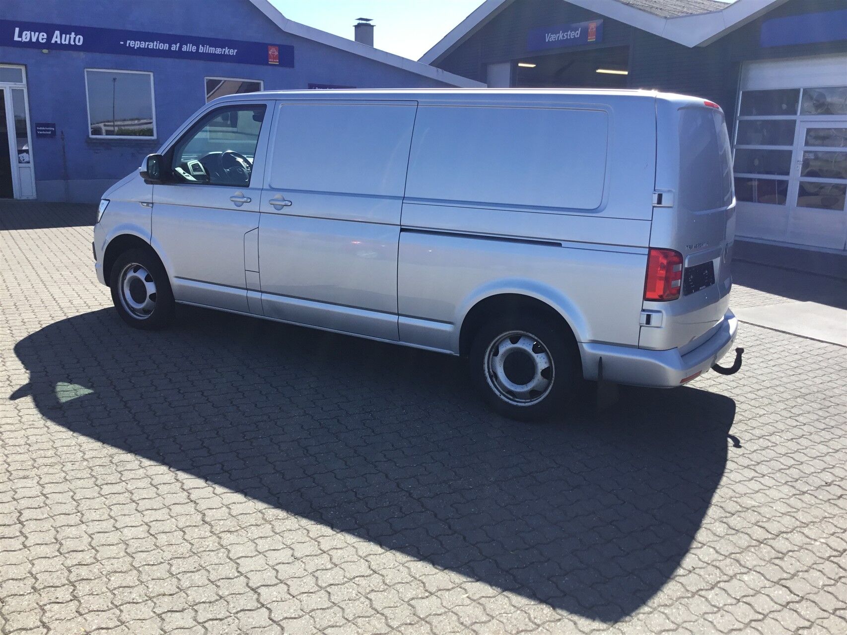 Billede af VW Transporter Lang 2,0 TDI DSG 204HK Van 7g Aut.