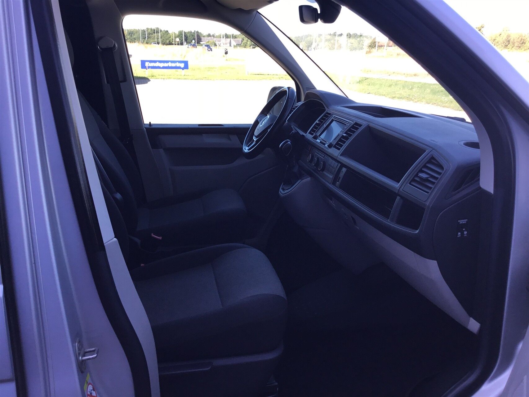 Billede af VW Transporter Lang 2,0 TDI DSG 204HK Van 7g Aut.