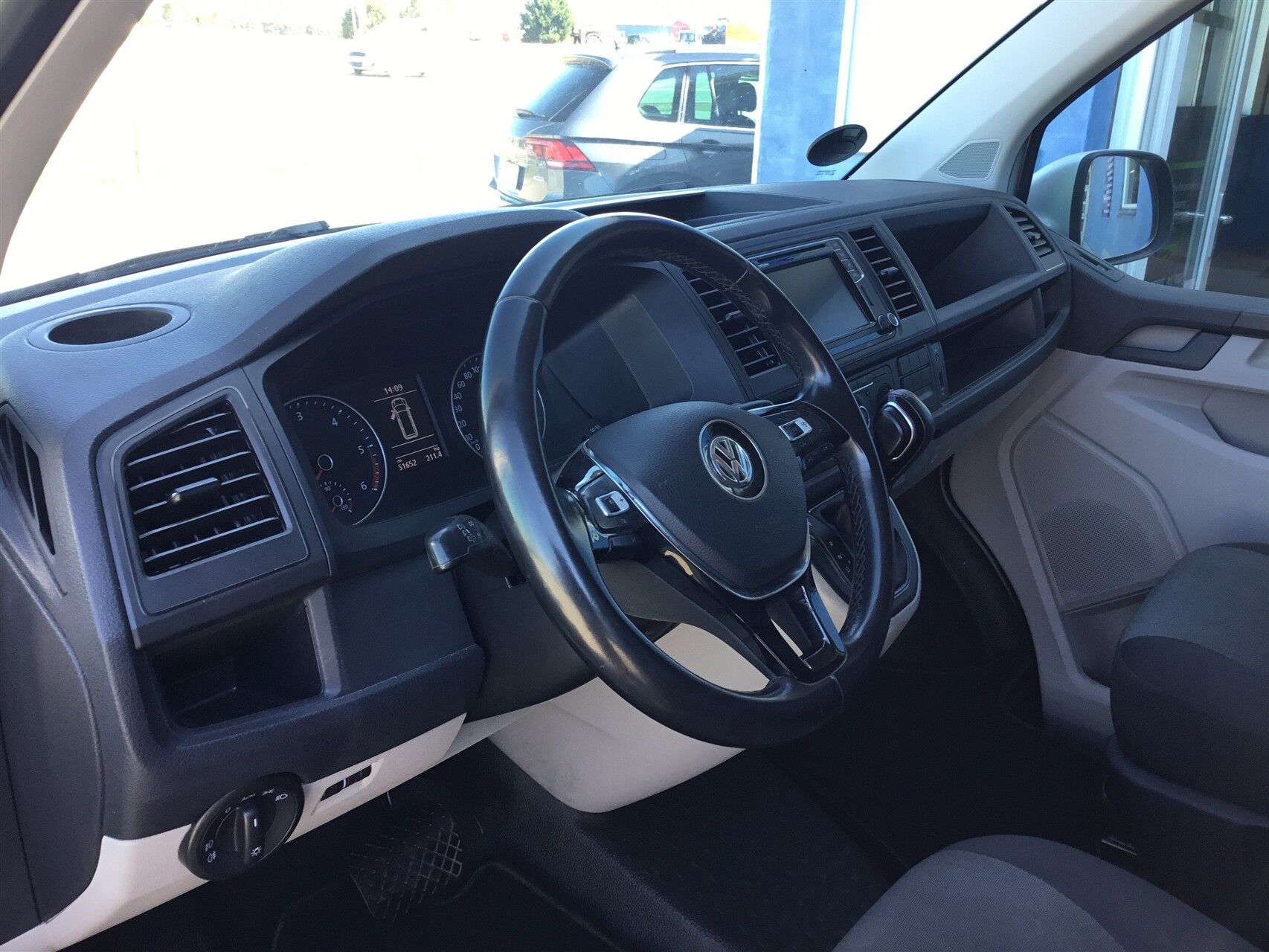 Billede af VW Transporter Lang 2,0 TDI DSG 204HK Van 7g Aut.