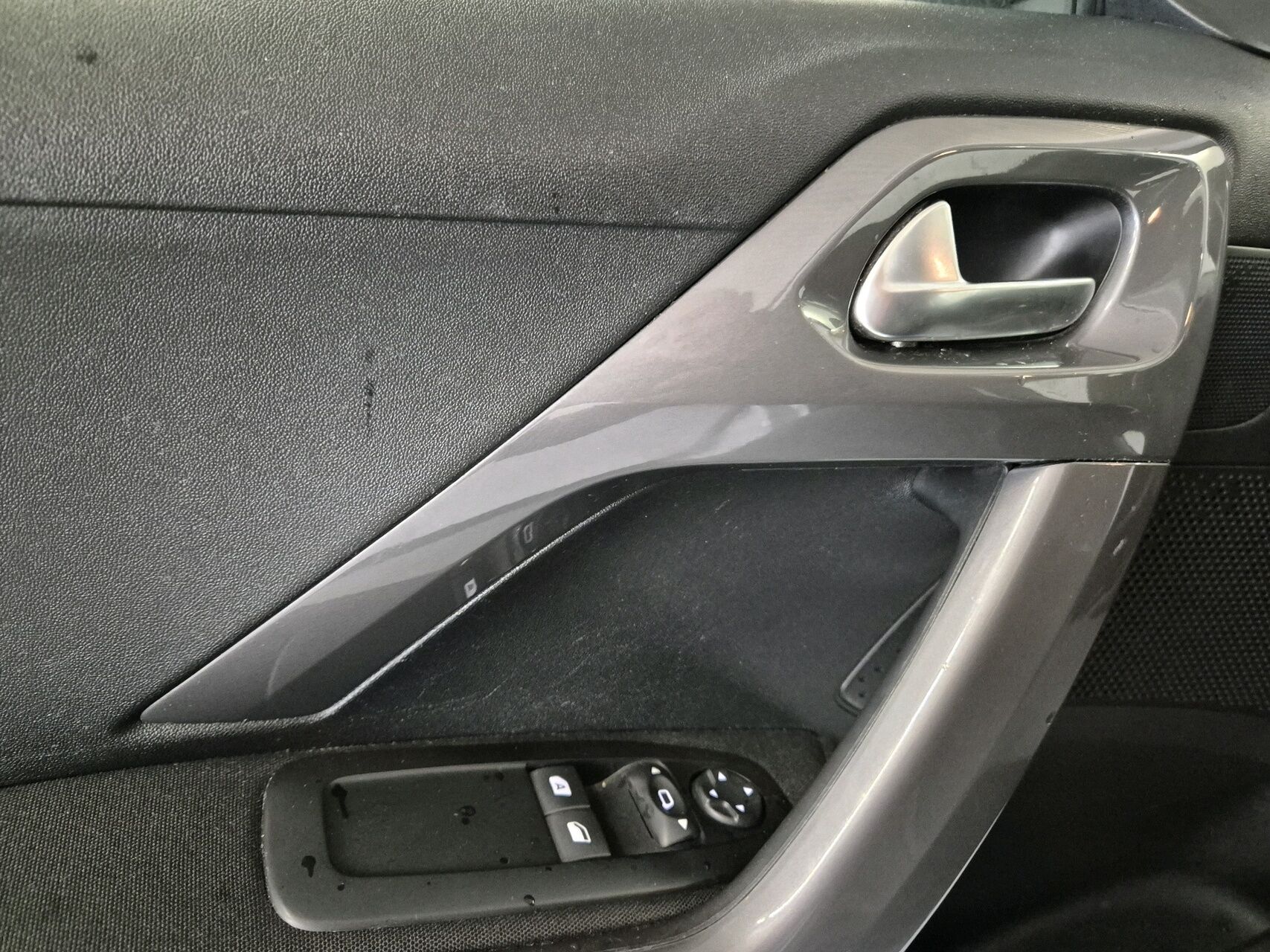 Billede af Peugeot 2008 1,2 e-Vti Active Plus ESG 82HK Aut.