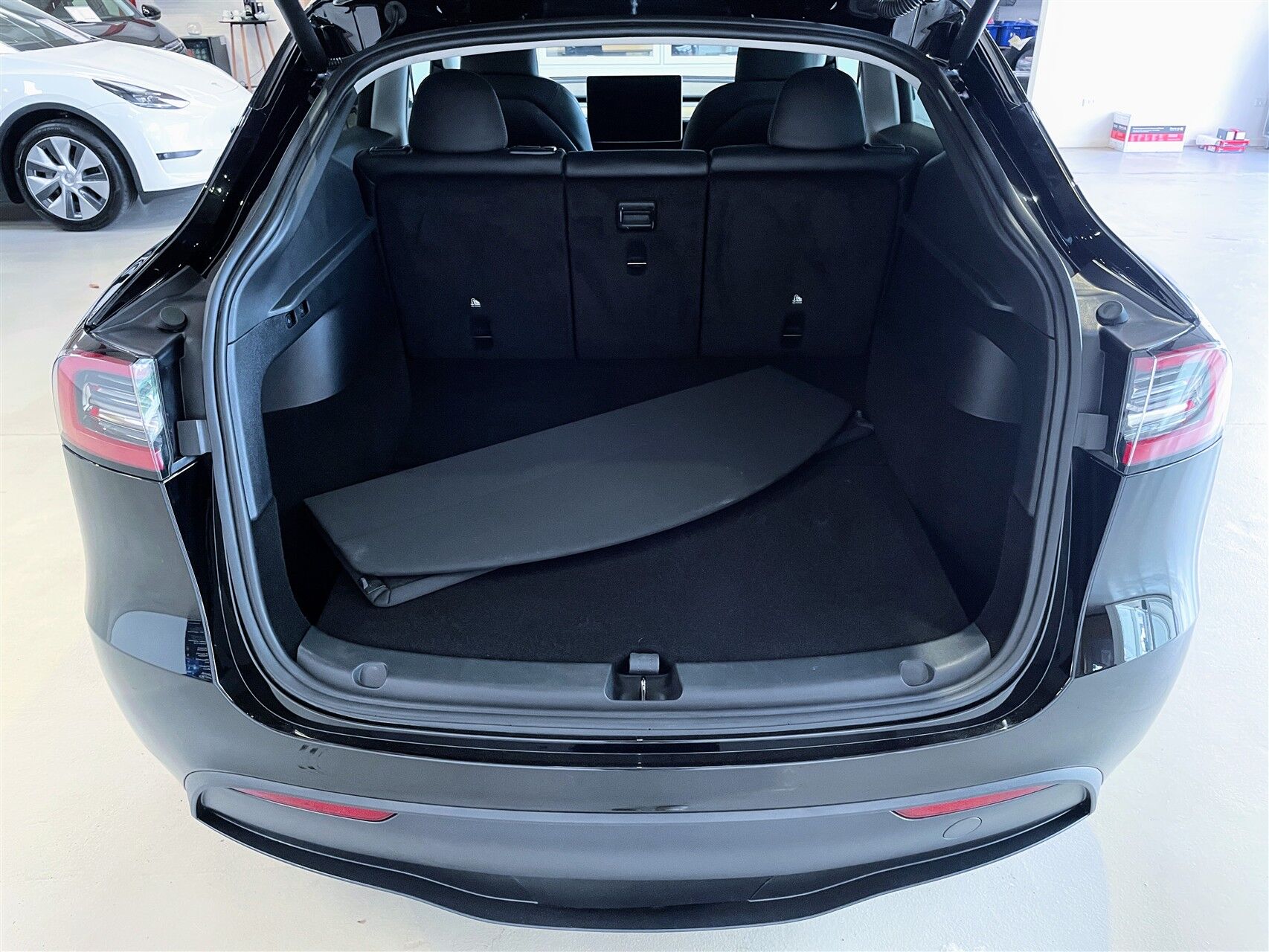 Billede af Tesla Model Y EL RWD 299HK 5d Aut.