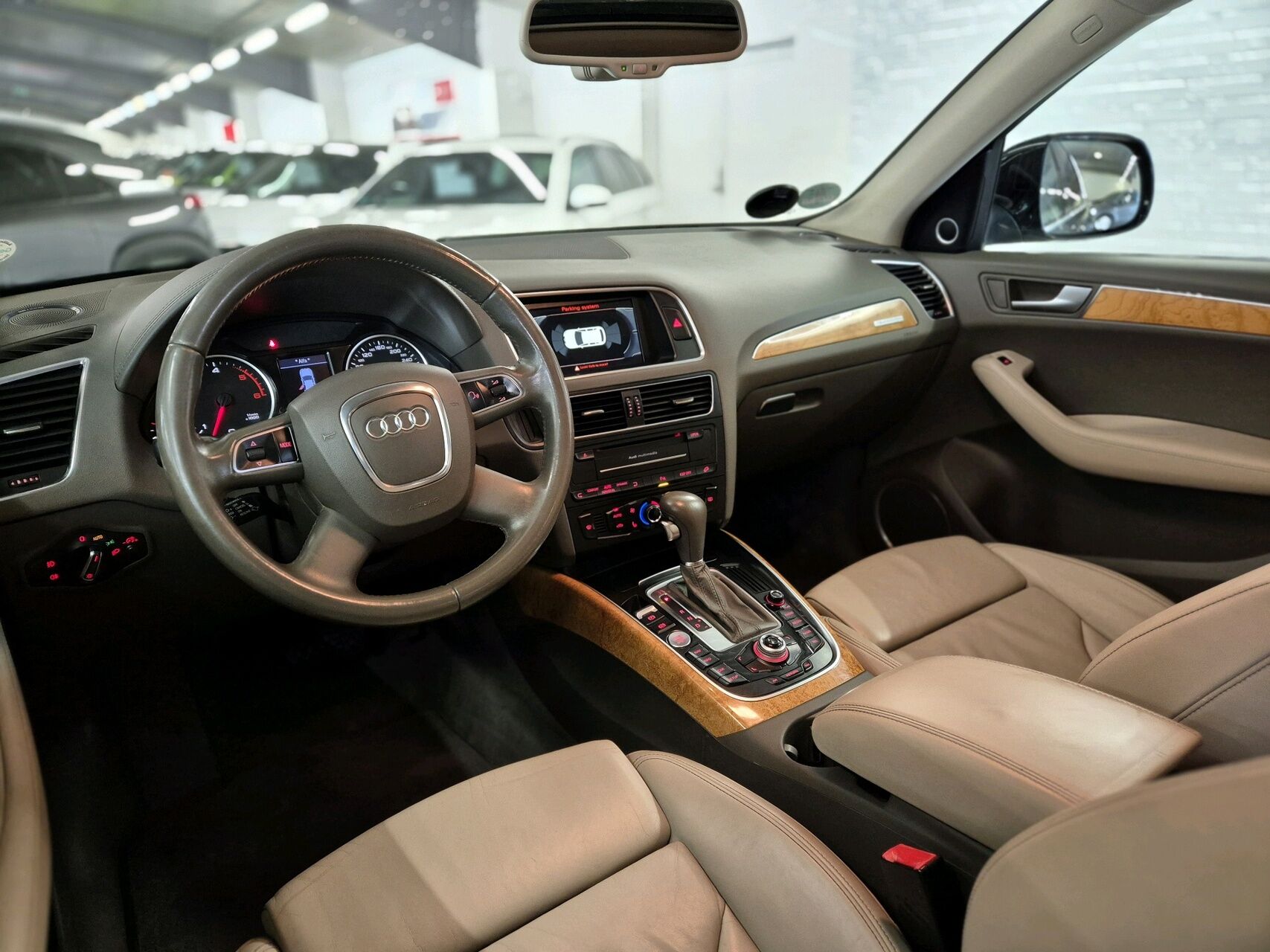 Billede af Audi Q5 3,0 TDI Quattro S Tron 240HK 5d 7g Aut.