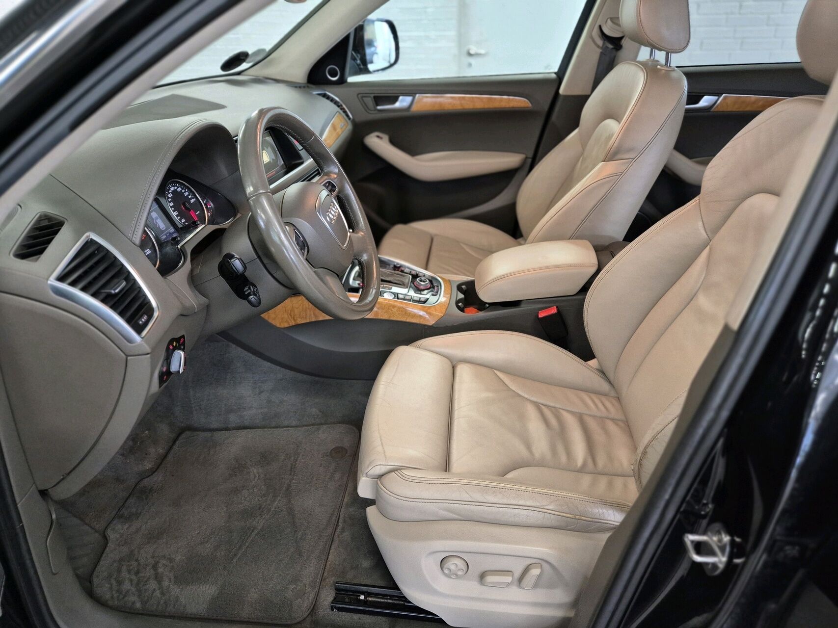 Billede af Audi Q5 3,0 TDI Quattro S Tron 240HK 5d 7g Aut.