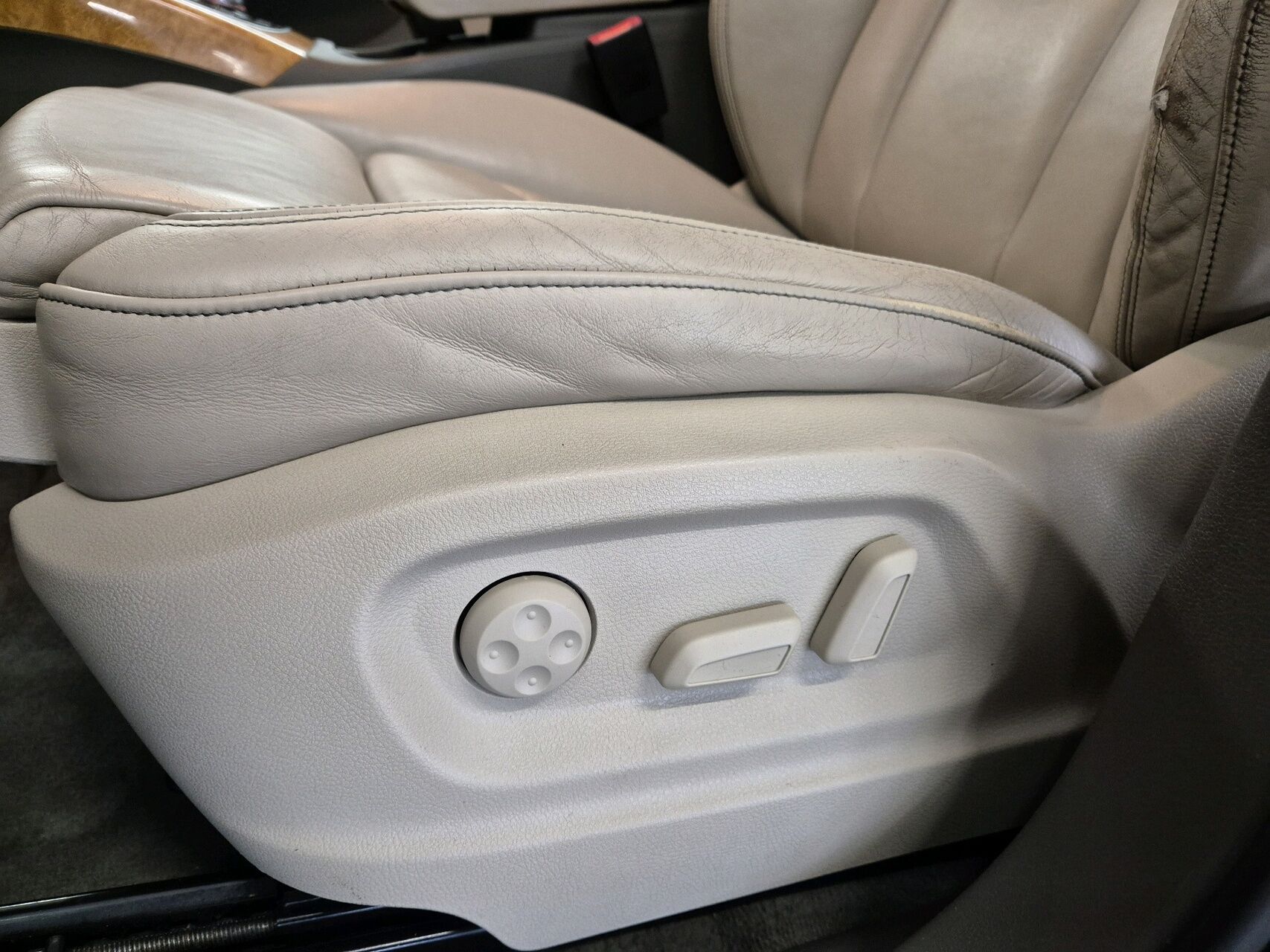 Billede af Audi Q5 3,0 TDI Quattro S Tron 240HK 5d 7g Aut.