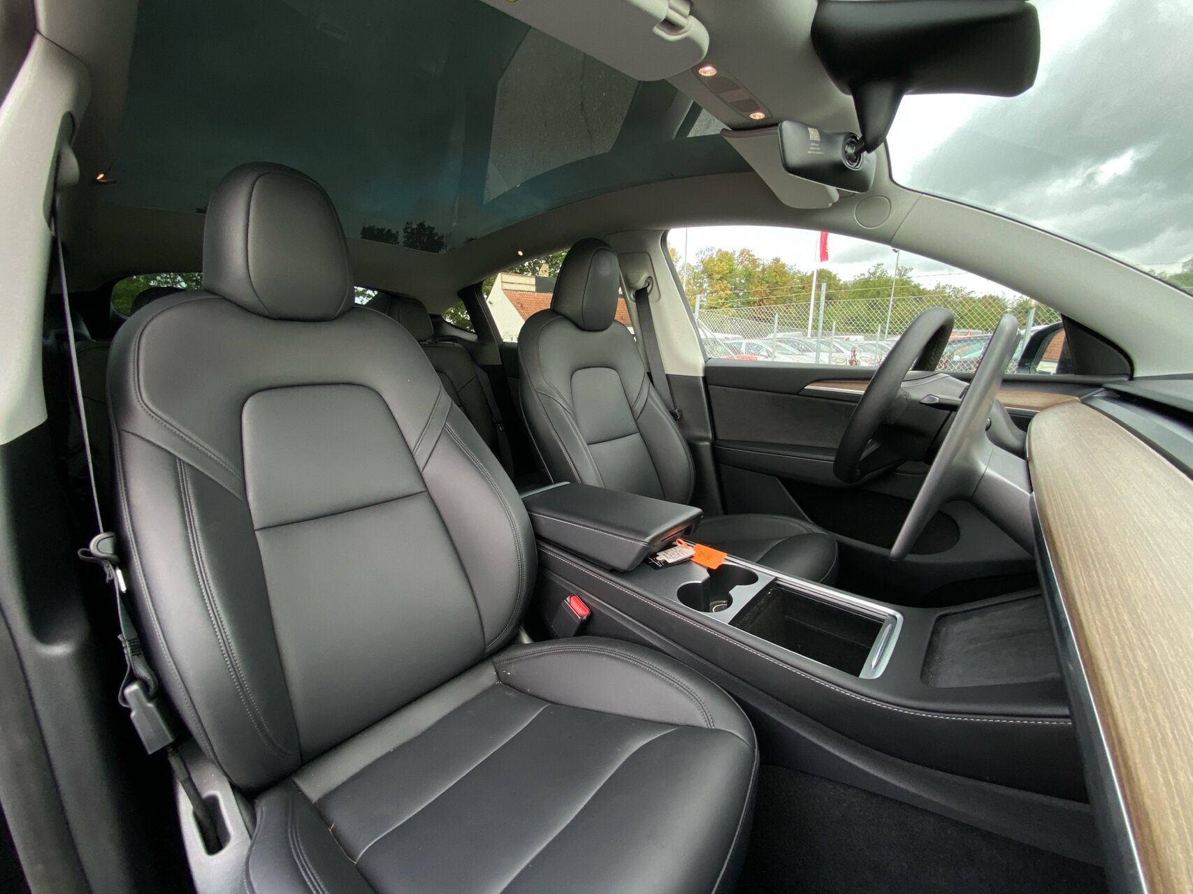Billede af Tesla Model Y EL RWD 299HK 5d Aut.