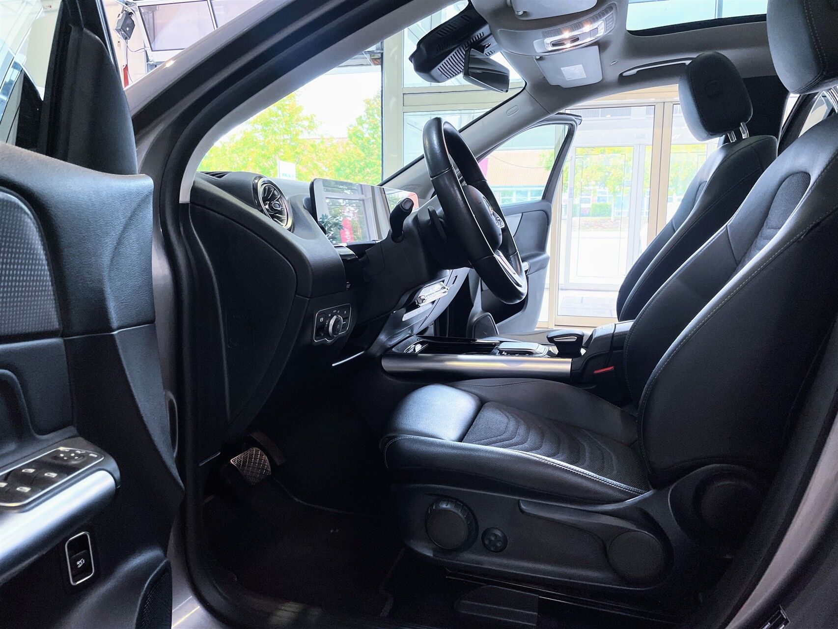 Billede af Mercedes-Benz EQA 250 EL Progressive 190HK 5d Aut.