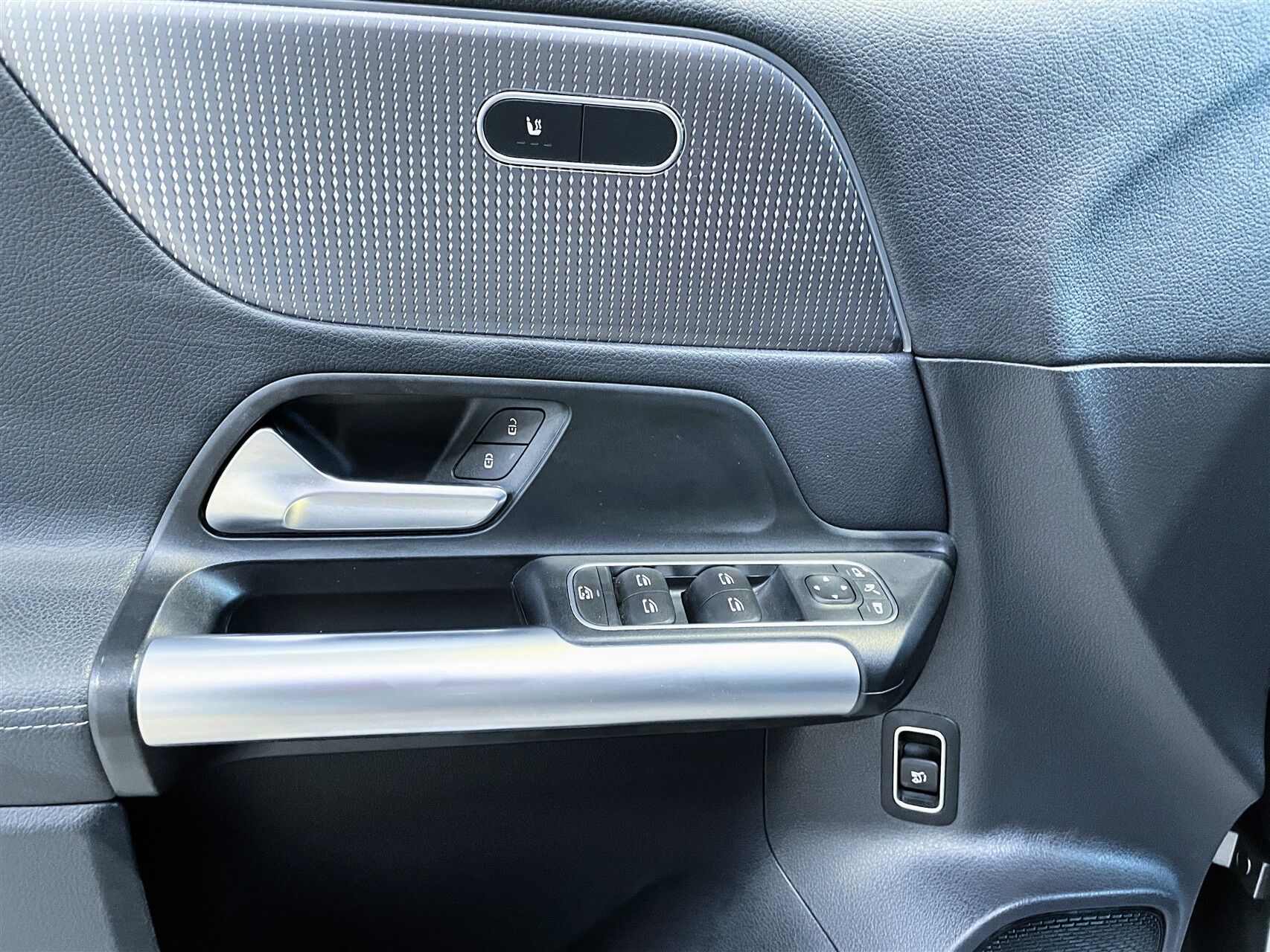 Billede af Mercedes-Benz EQA 250 EL Progressive 190HK 5d Aut.