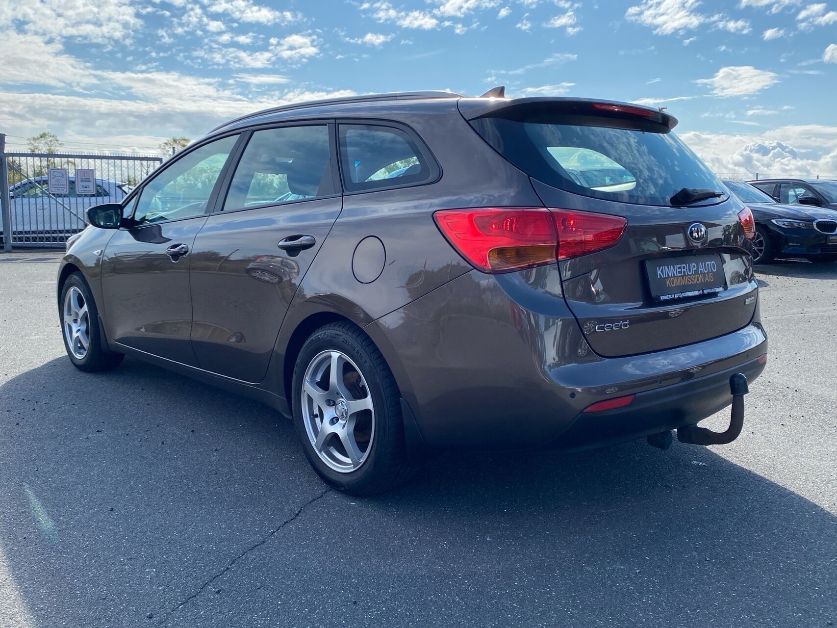 Billede af Kia Ceed SW 1,4 CVVT Style Limited 100HK Stc 6g
