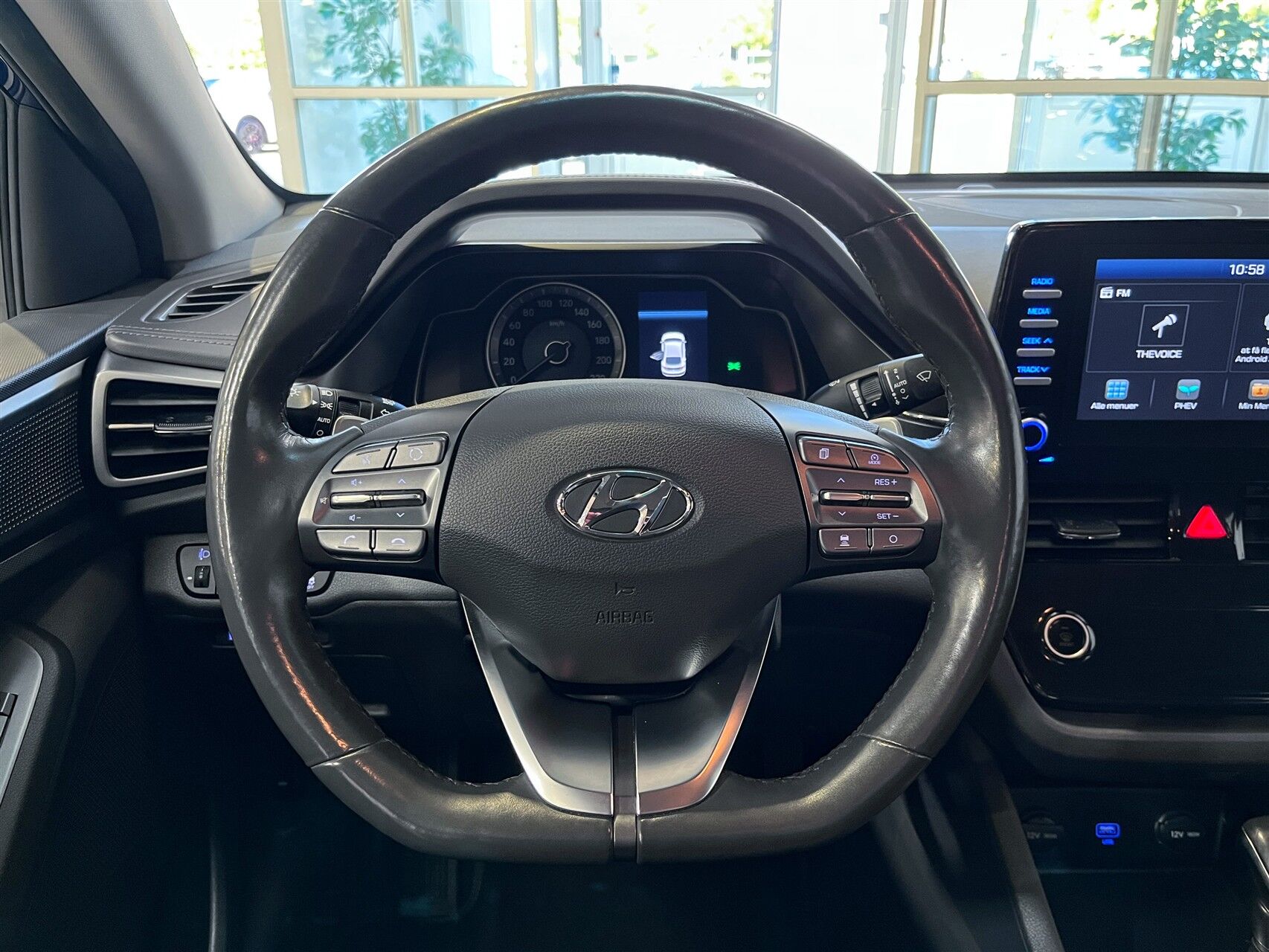 Billede af Hyundai Ioniq 1,6 GDI  Hybrid Premium DCT 141HK 5d 6g Aut.