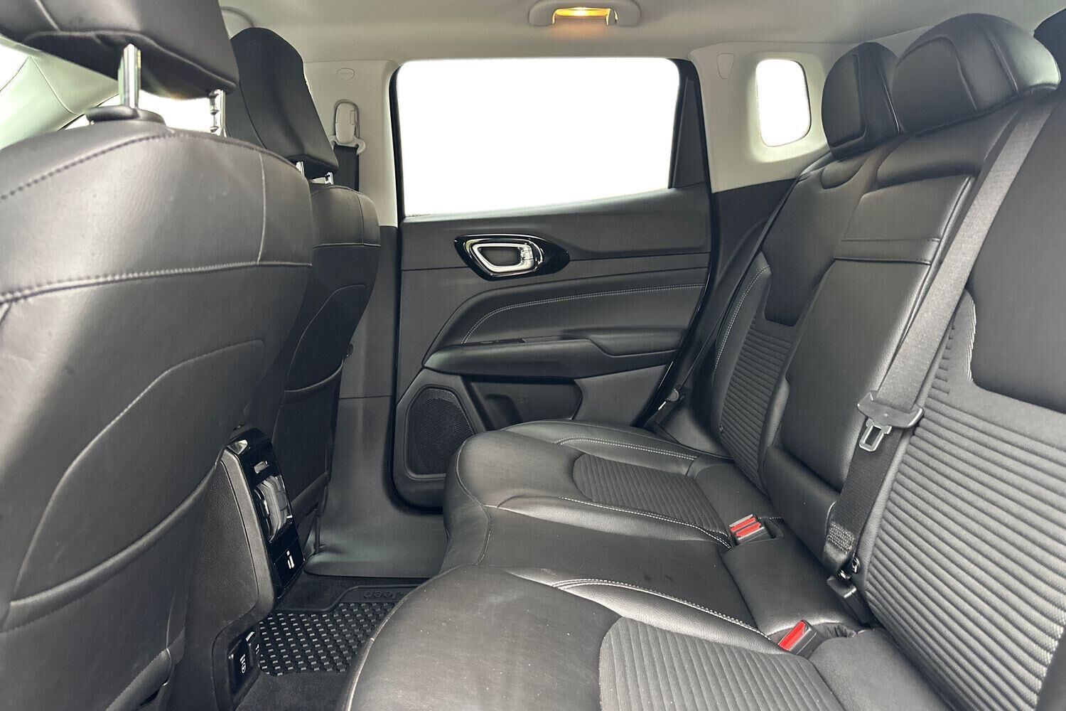 Billede af Jeep Compass 1,3 MJT  Plugin-hybrid Limited 4xe 190HK 5d 6g Aut.