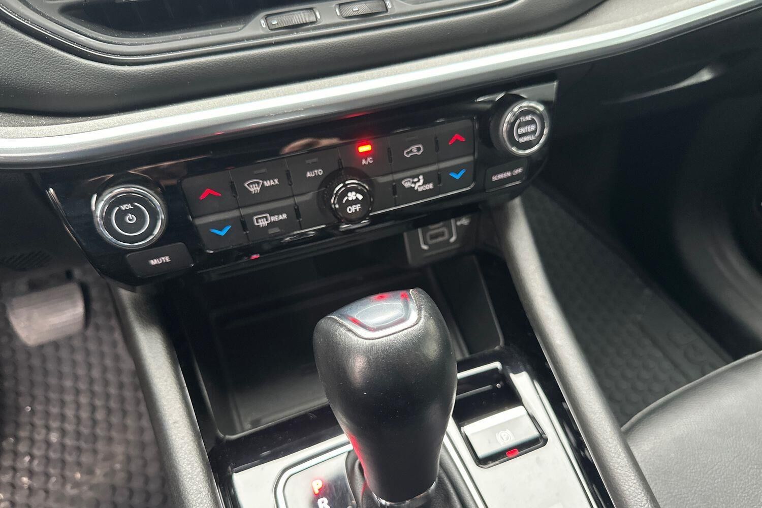 Billede af Jeep Compass 1,3 MJT  Plugin-hybrid Limited 4xe 190HK 5d 6g Aut.