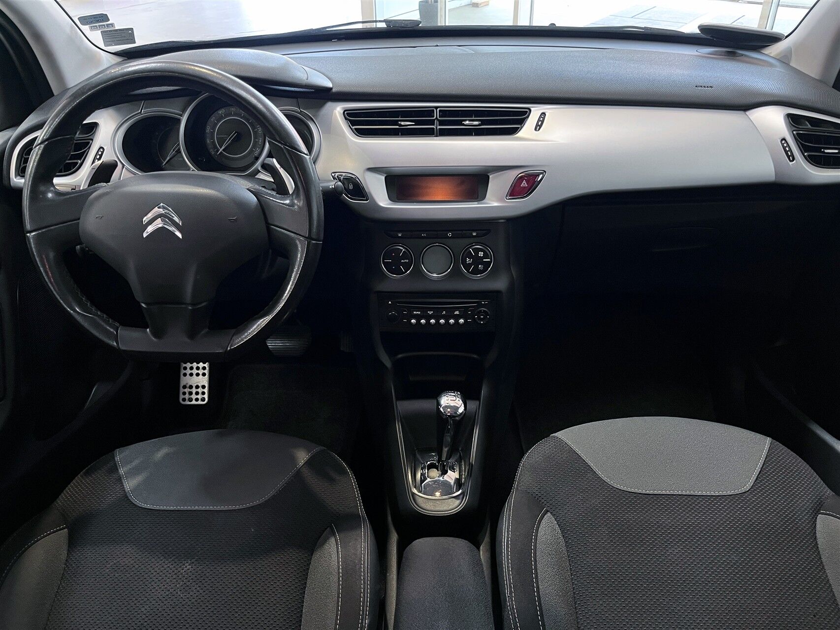 Billede af Citroën C3 1,4 VTi Seduction E5G 95HK 5d Aut.
