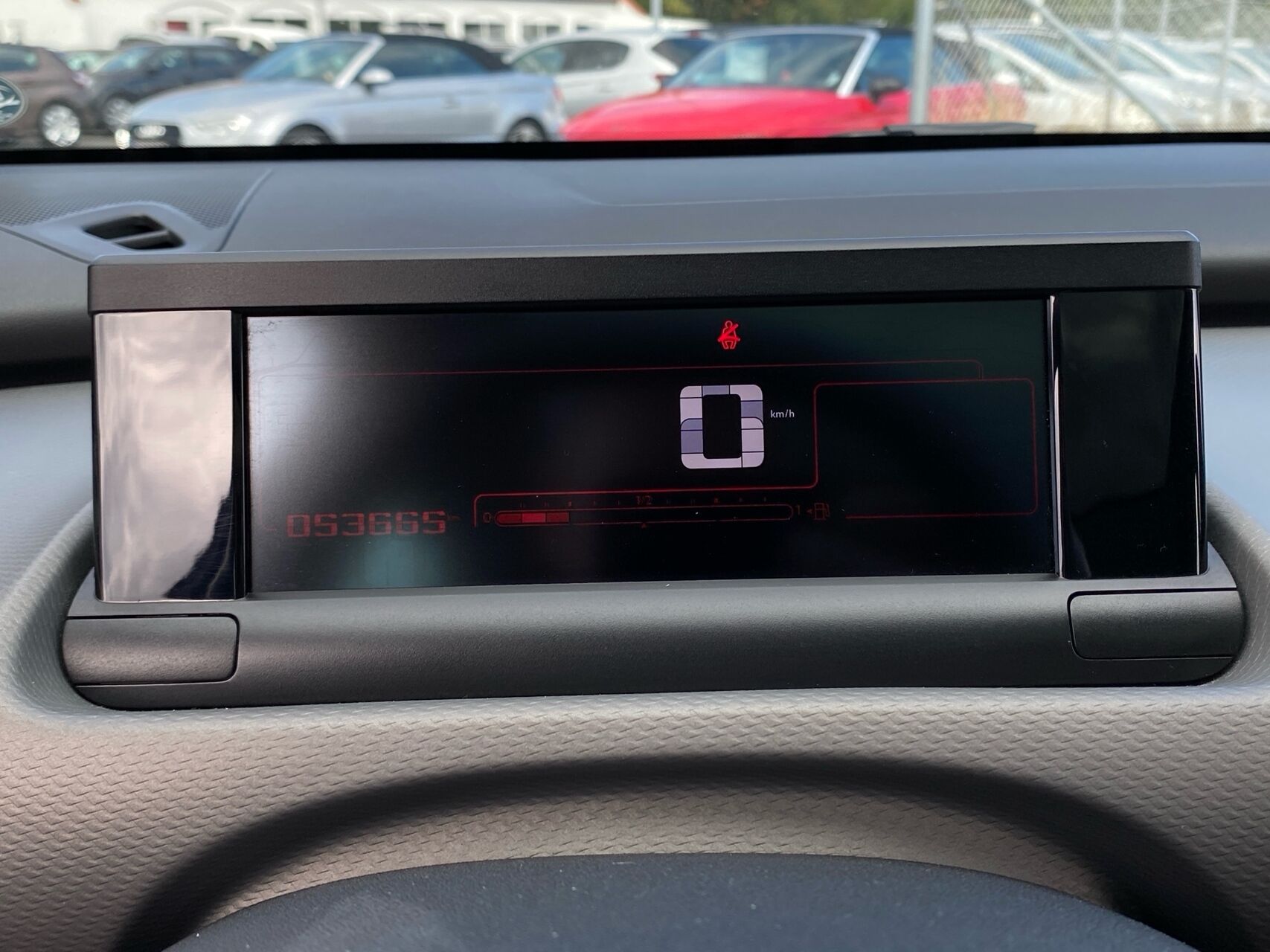 Billede af Citroën C4 Cactus 1,6 Blue HDi Iconic Free start/stop 100HK 5d