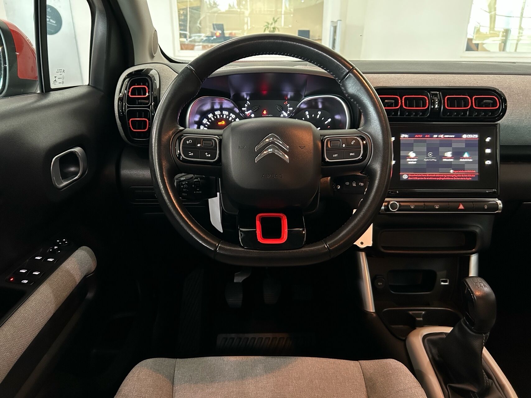 Billede af Citroën C3 Aircross 1,6 Blue HDi Feel+ start/stop 100HK 5d