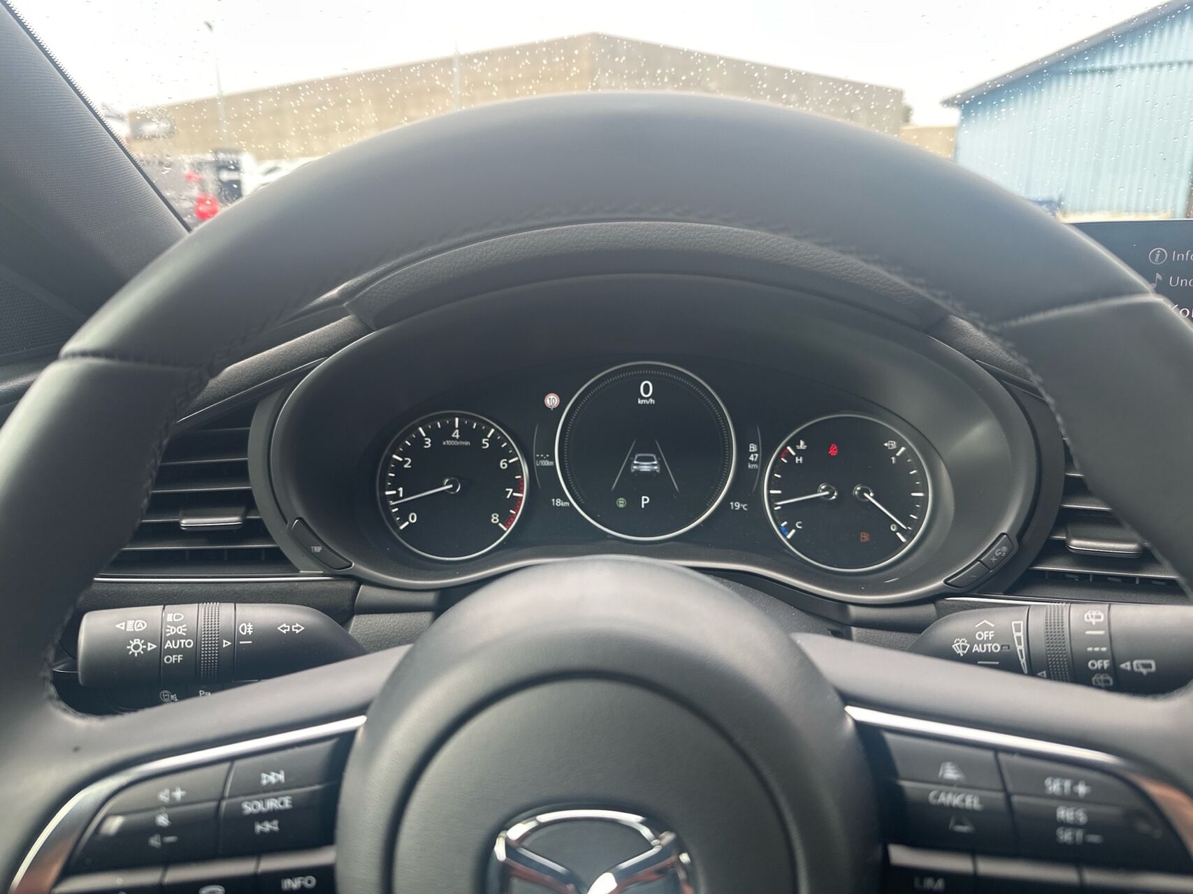 Billede af Mazda 3 2,5 e-Skyactiv-G  Mild hybrid Nagisa 140HK 5d 6g Aut.