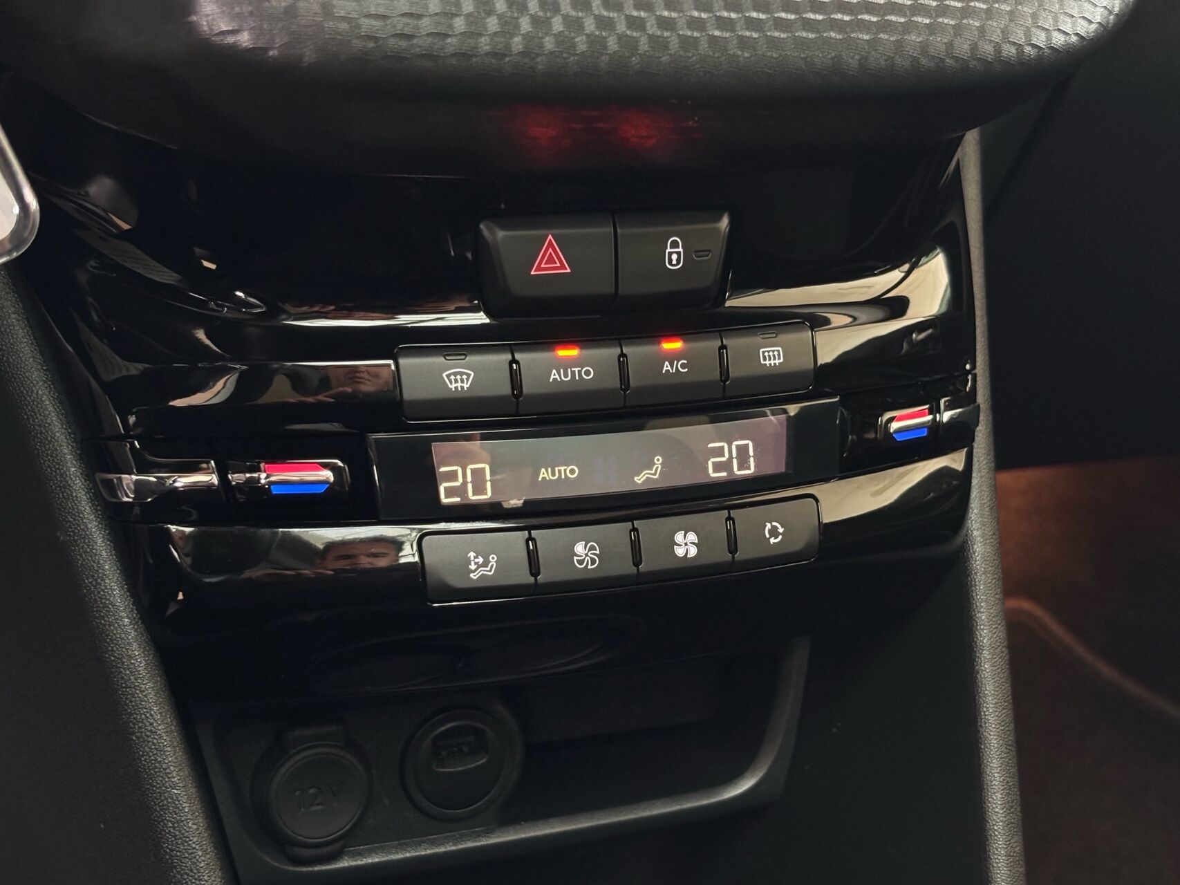 Billede af Peugeot 208 1,5 BlueHDi Prestige 100HK 5d