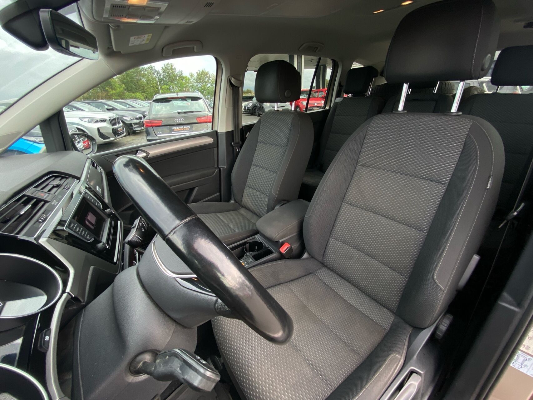 Billede af VW Touran 1,6 TDI BMT SCR Comfortline 110HK 6g