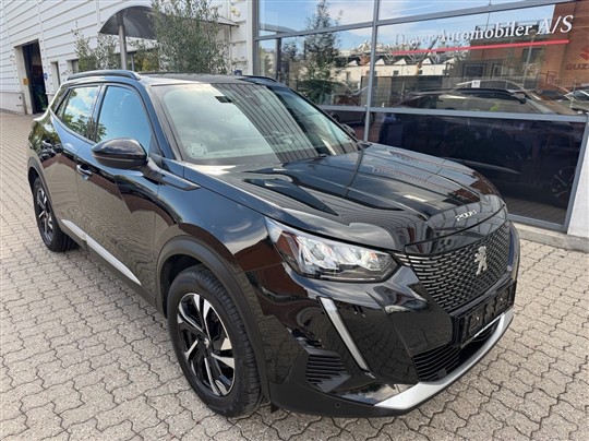 Peugeot 2008 1,2 PureTech Allure Tour 130HK 5d