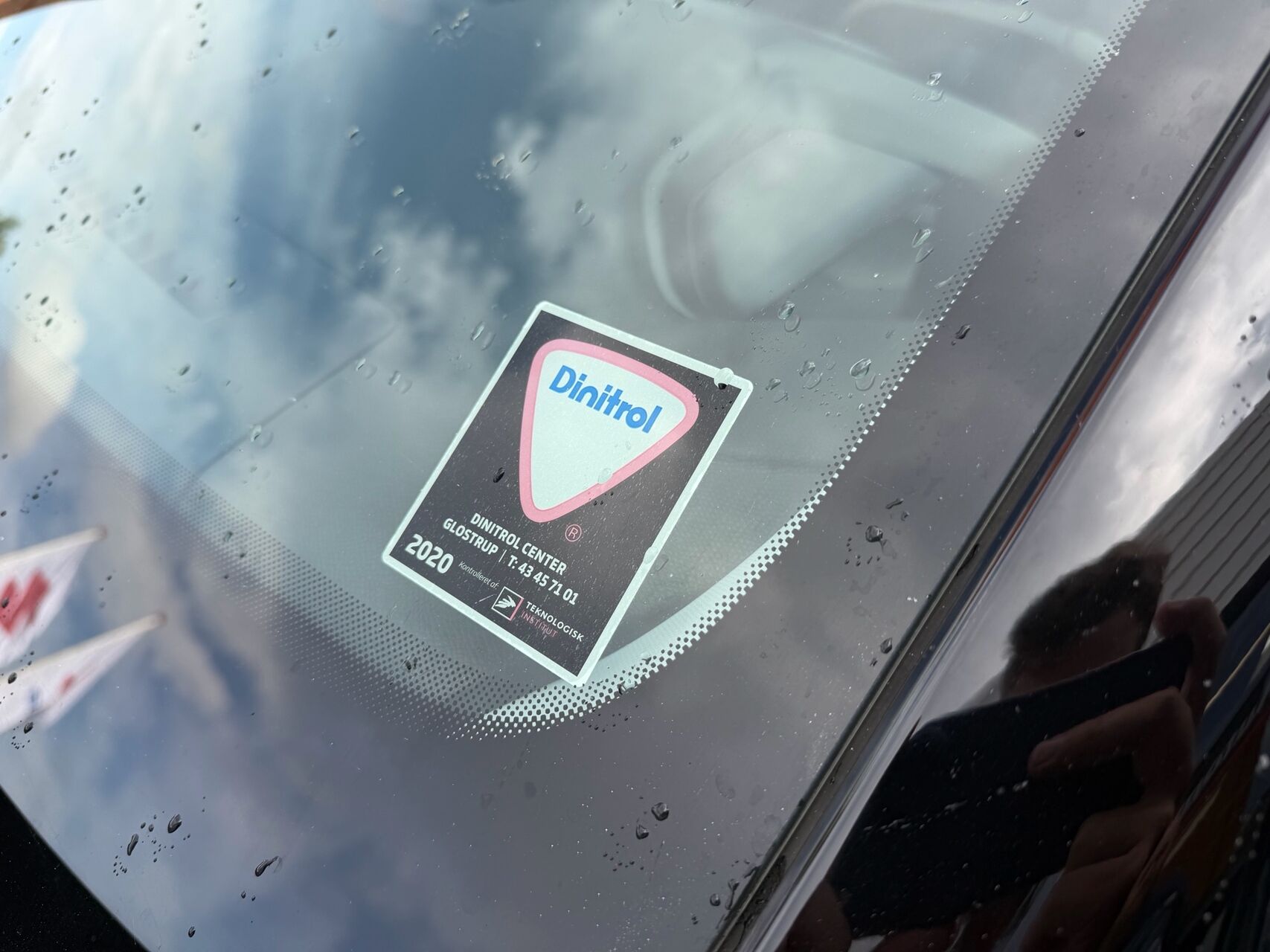 Billede af Peugeot 2008 1,2 PureTech Allure Tour 130HK 5d