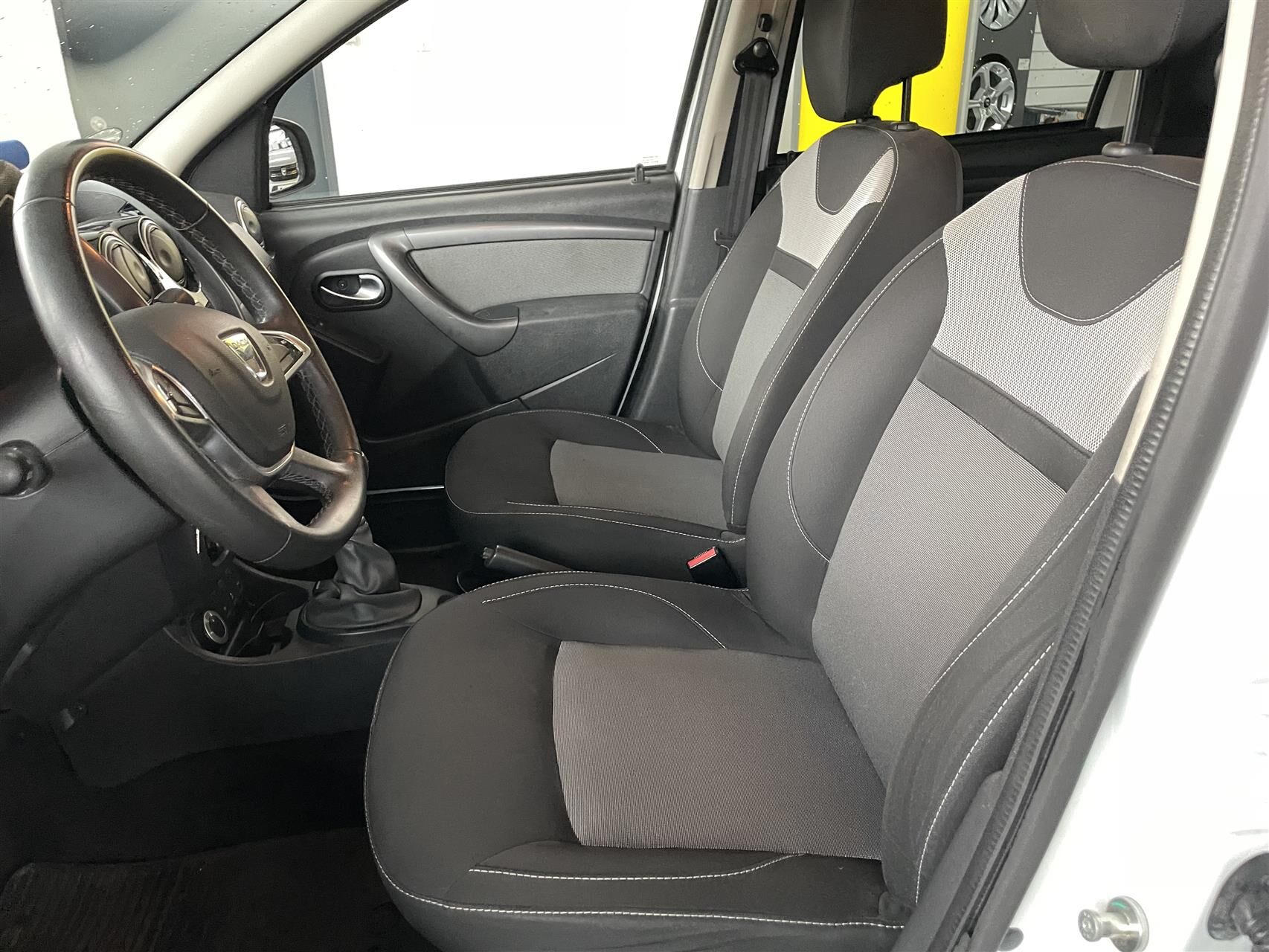 Billede af Dacia Duster 1,5 DCi Black Shadow 4x4 109HK 5d 6g