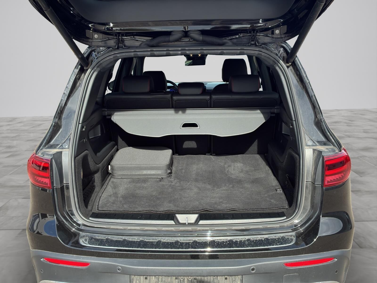 Billede af Mercedes-Benz EQB 250+ EL AMG Advance 190HK 5d Aut.