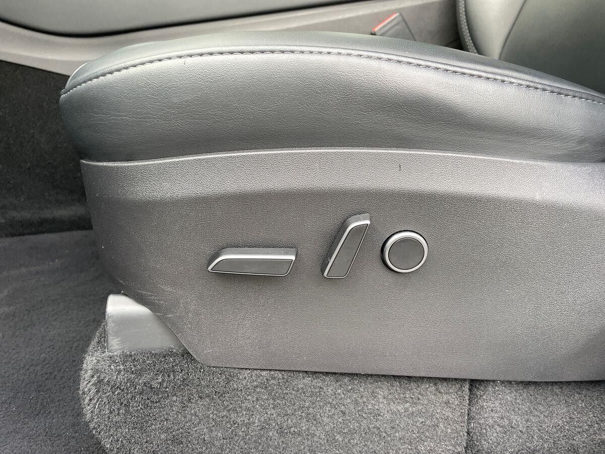 Billede af Tesla Model Y EL Long Range AWD 514HK 5d Aut.