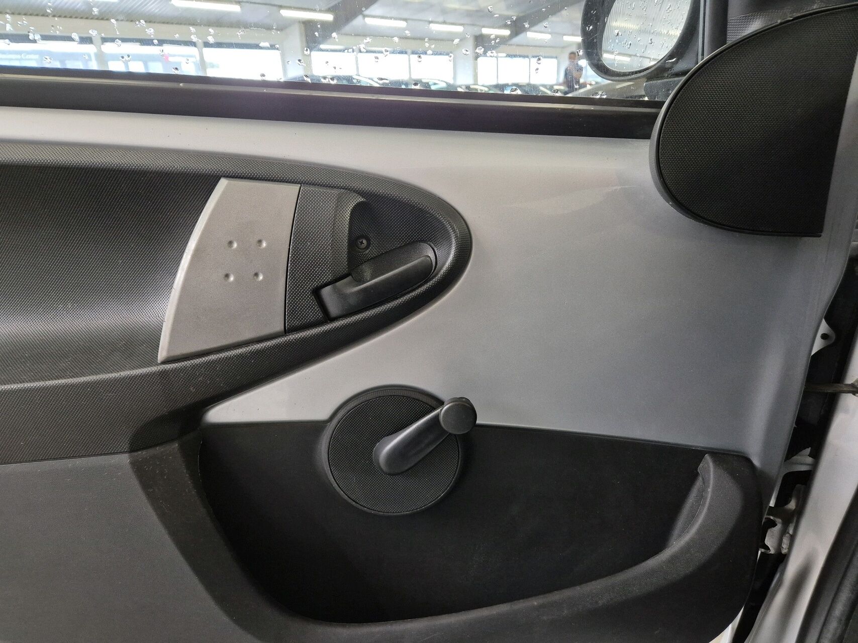 Billede af Citroën C1 1,0 i Attraction 68HK 3d