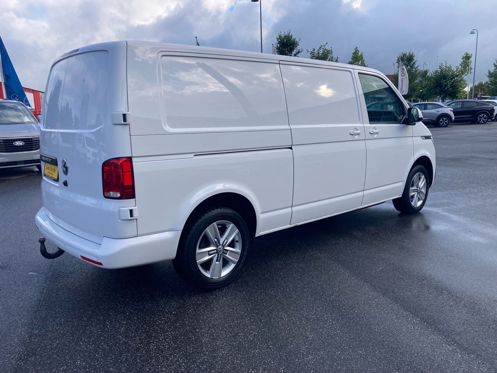 Billede af VW Transporter Lang 2,0 TDI BMT DSG 150HK Van 7g Aut.