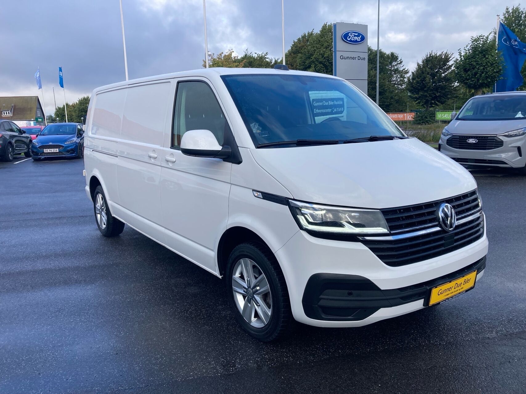 Billede af VW Transporter Lang 2,0 TDI BMT DSG 150HK Van 7g Aut.