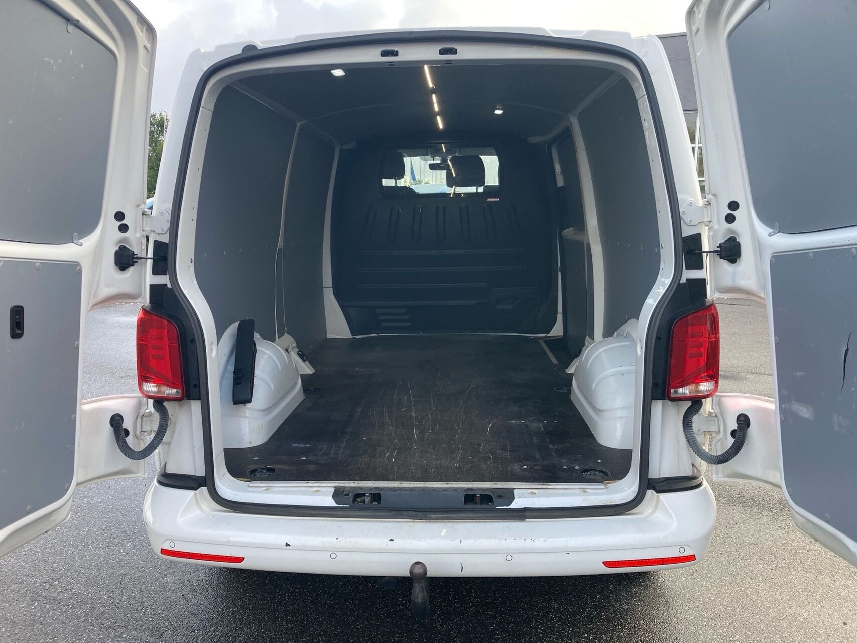 Billede af VW Transporter Lang 2,0 TDI BMT DSG 150HK Van 7g Aut.