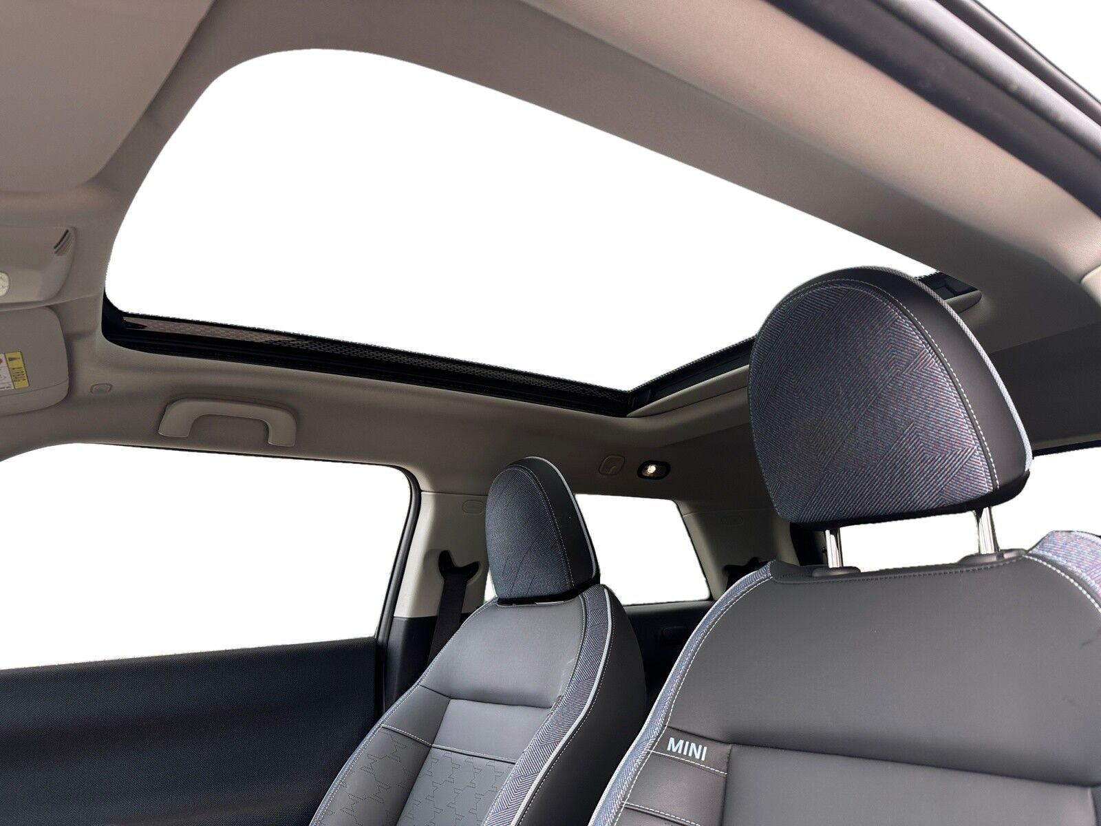 Billede af Mini Cooper E EL Classic Trim Option Level L 184HK 3d Aut.