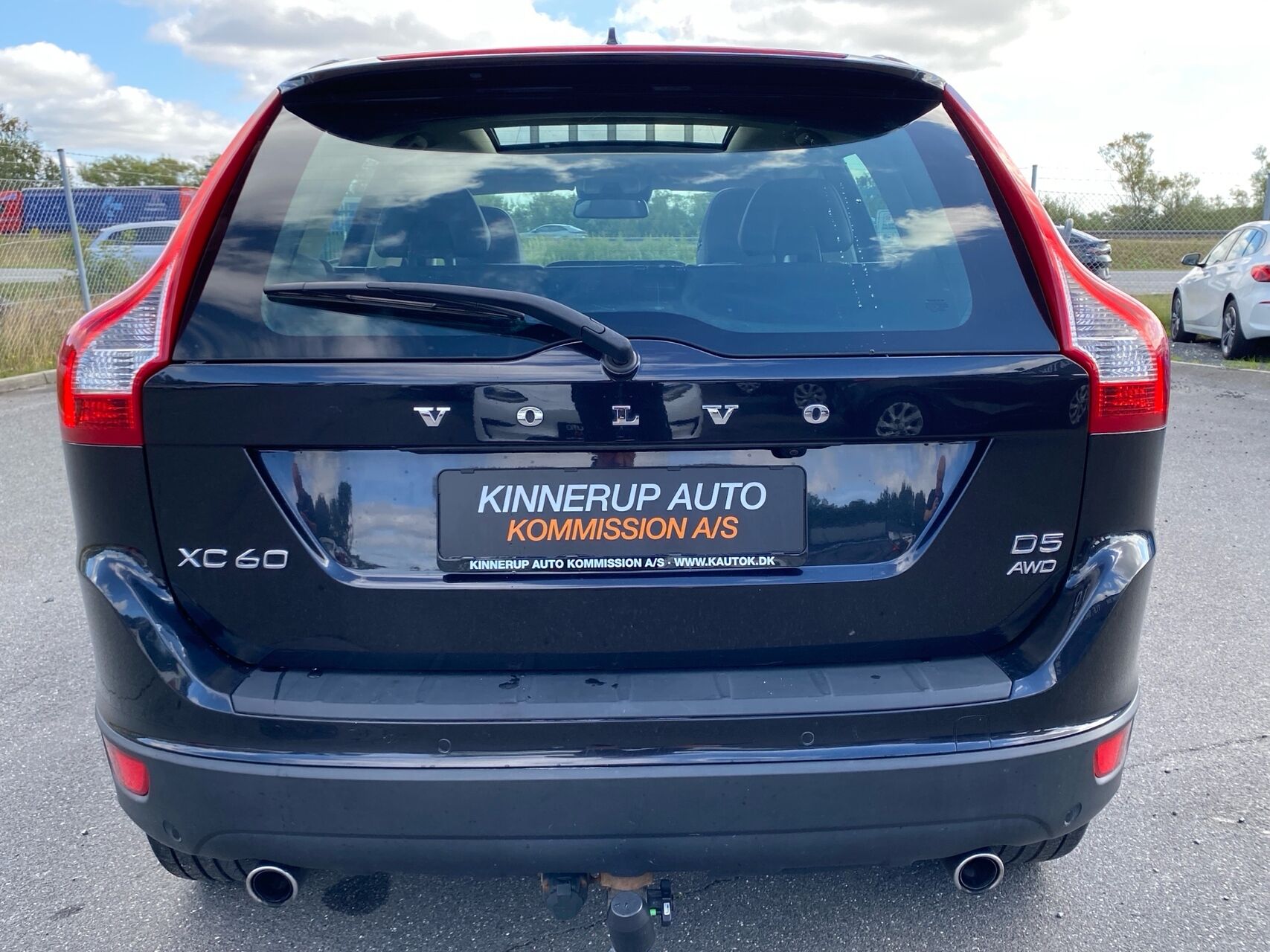 Billede af Volvo XC60 2,4 D5 Base AWD 215HK 5d 6g Aut.